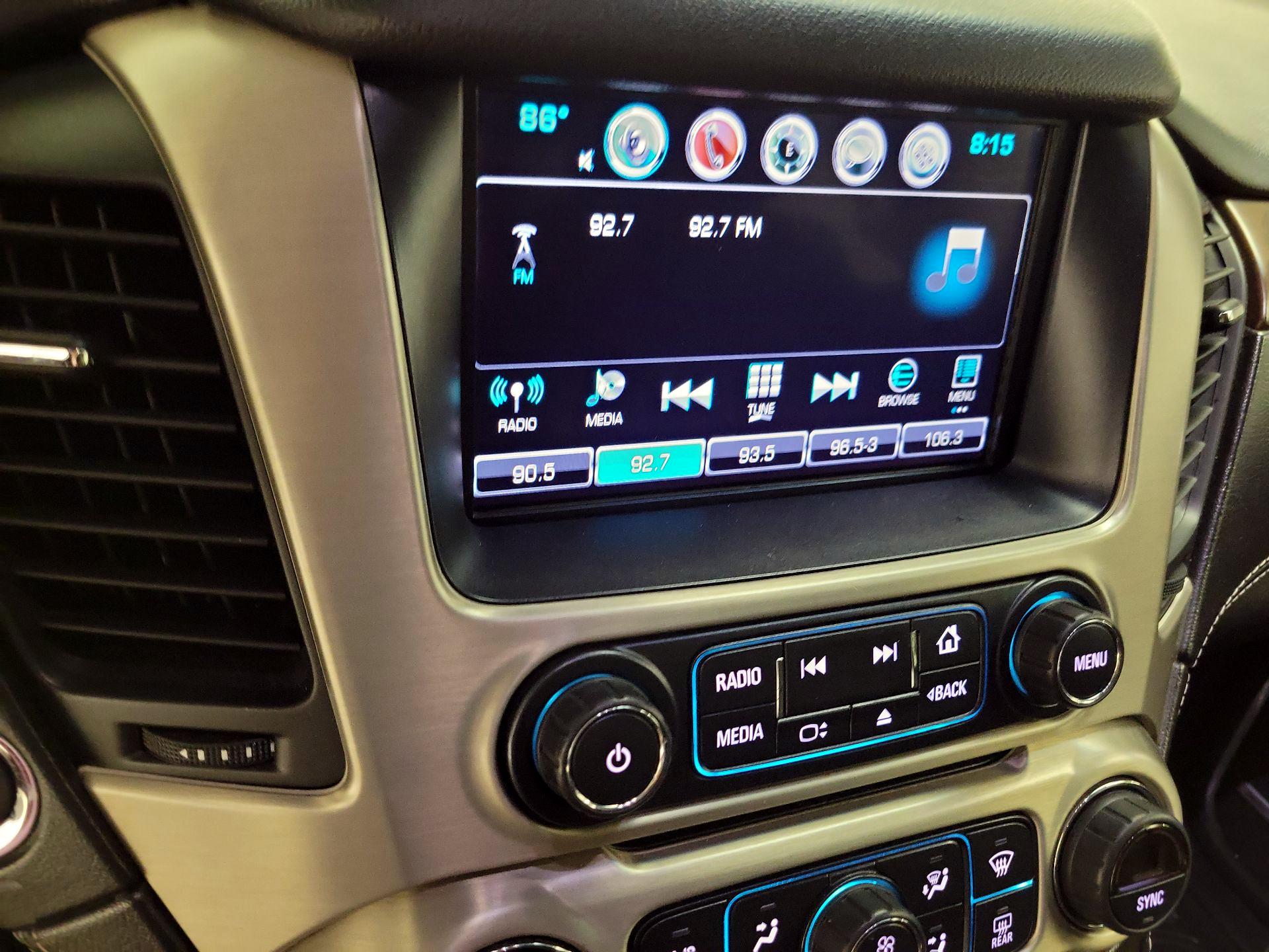 Thumbnail: 2019 GMC Yukon XL - 16