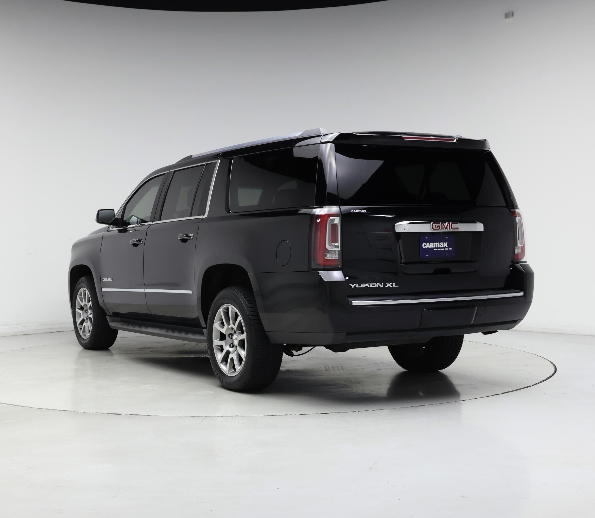 Thumbnail: 2019 GMC Yukon XL - 2