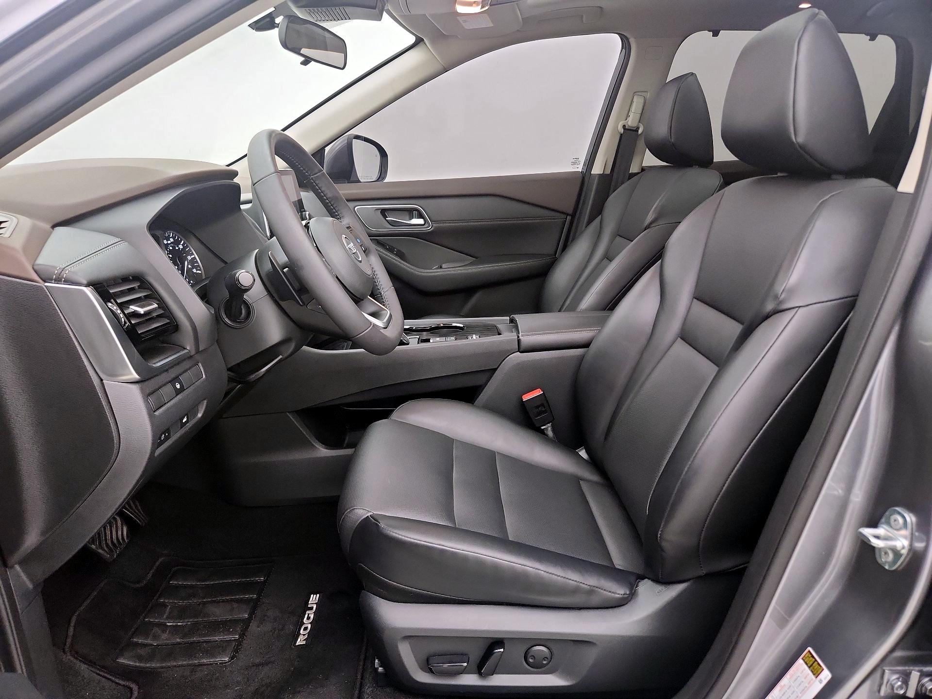 Thumbnail: 2021 Nissan Rogue - 11