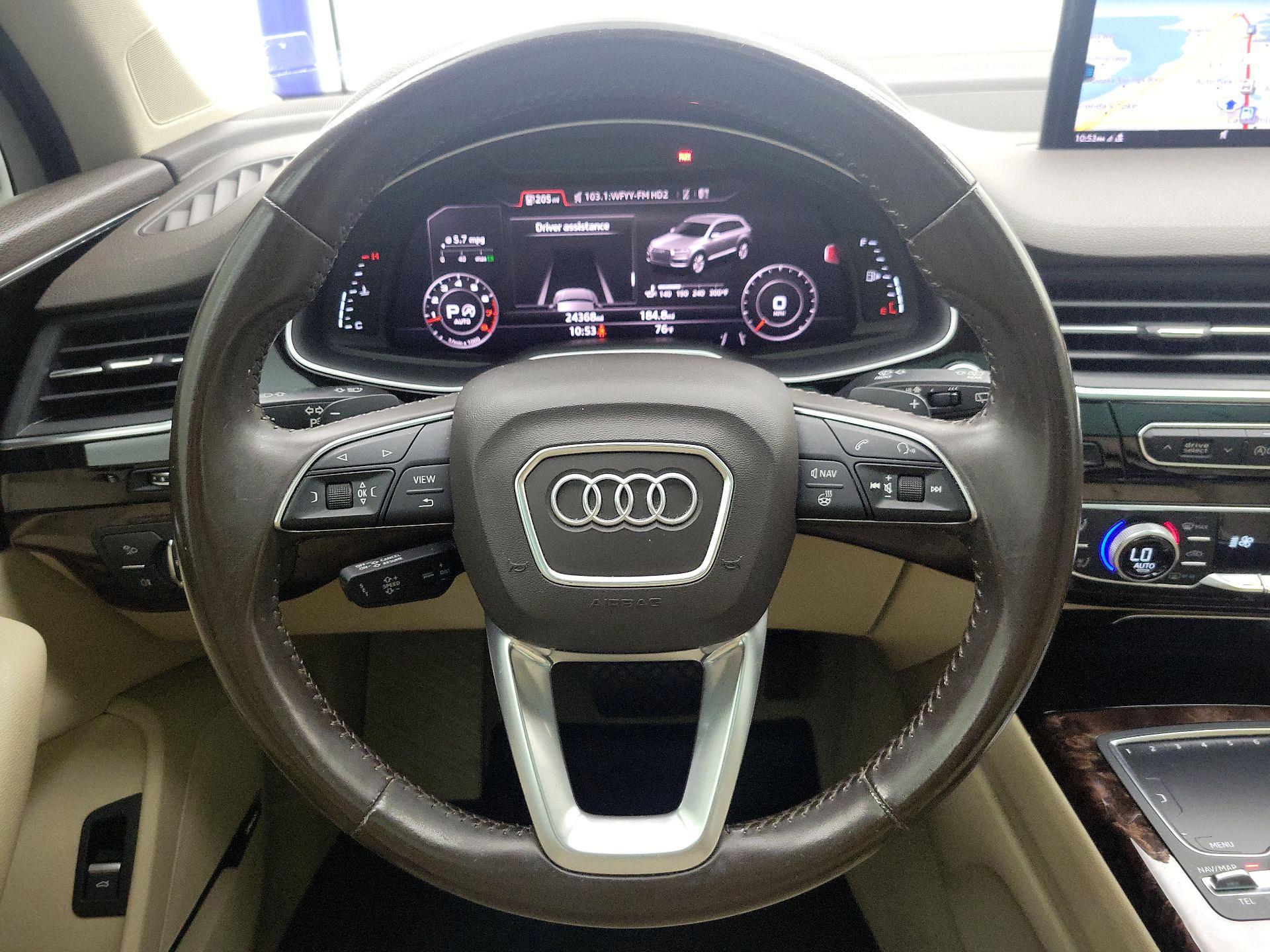 Thumbnail: 2019 Audi Q7 - 10