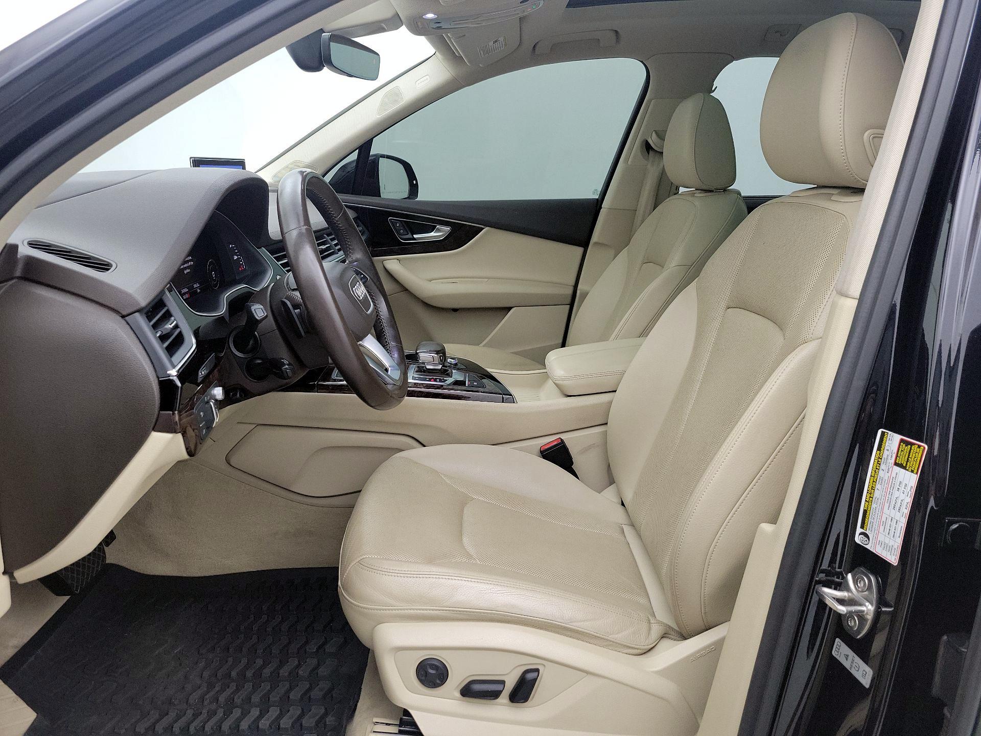 Thumbnail: 2019 Audi Q7 - 11