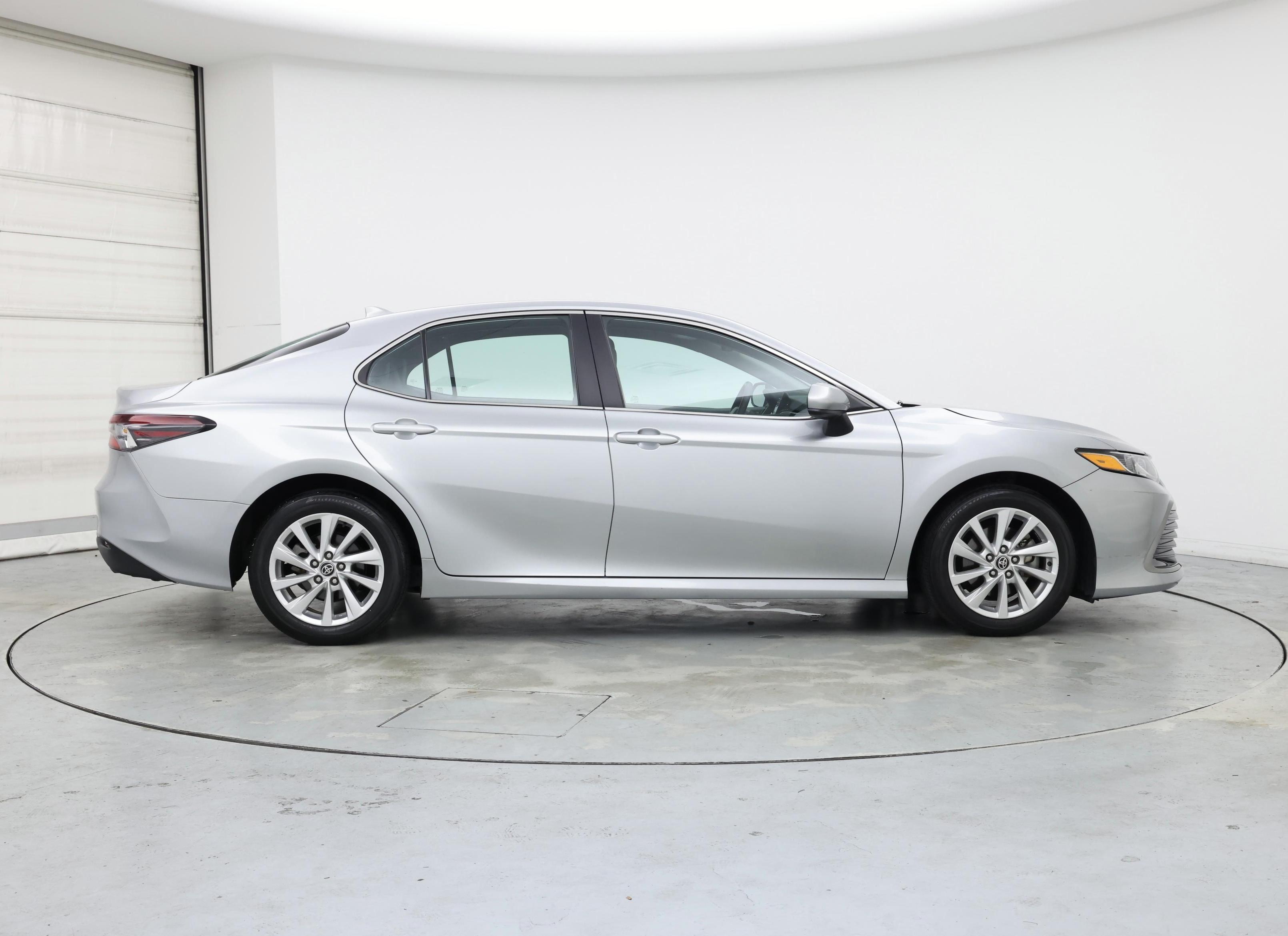 Thumbnail: 2023 Toyota Camry - 7