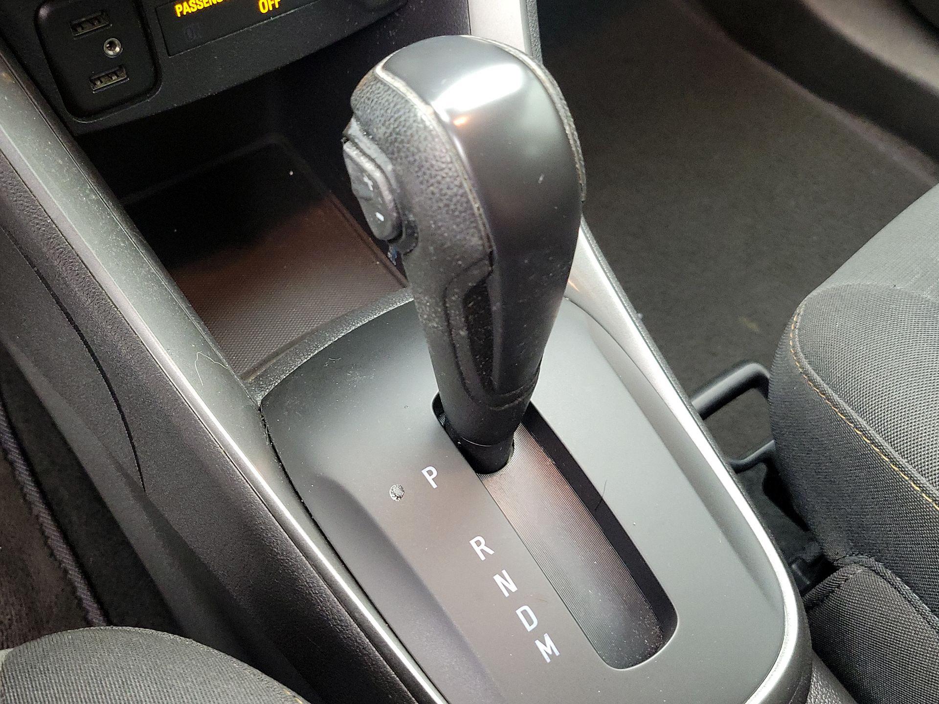 Thumbnail: 2020 Chevrolet Trax - 17