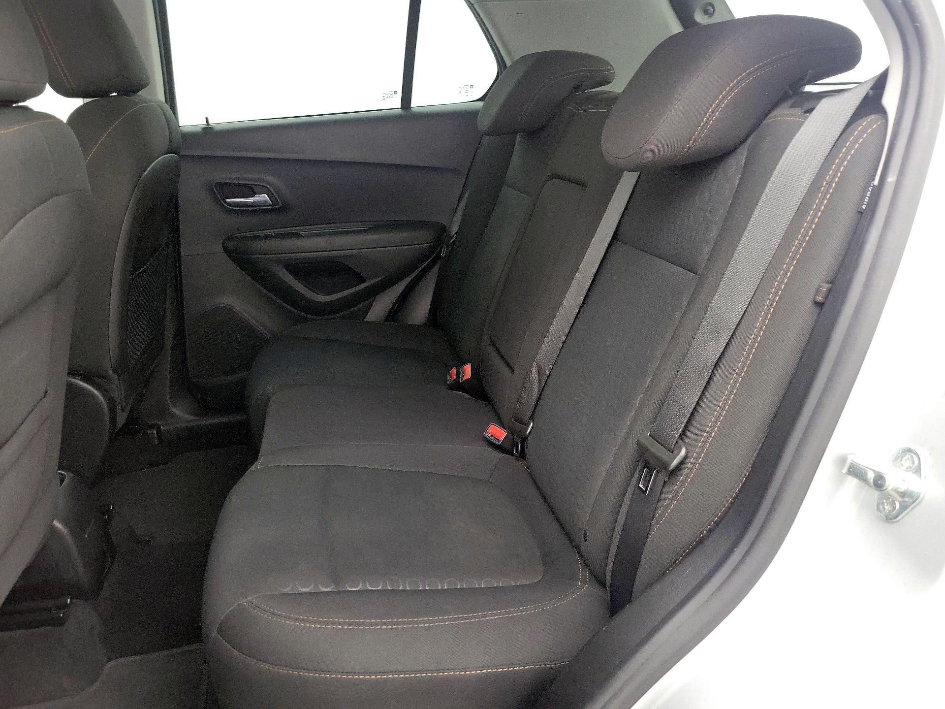 Thumbnail: 2020 Chevrolet Trax - 19