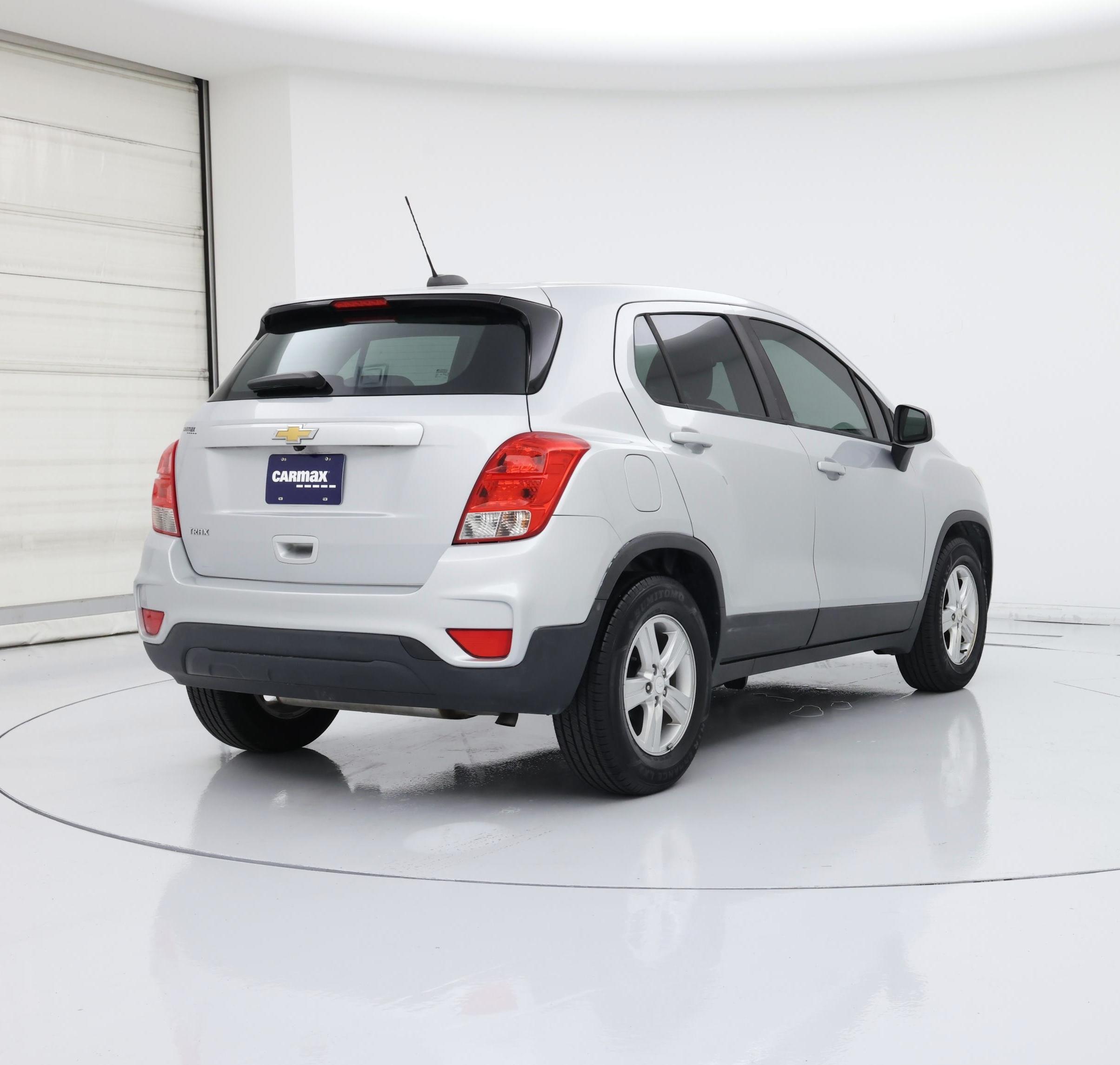 Thumbnail: 2020 Chevrolet Trax - 8