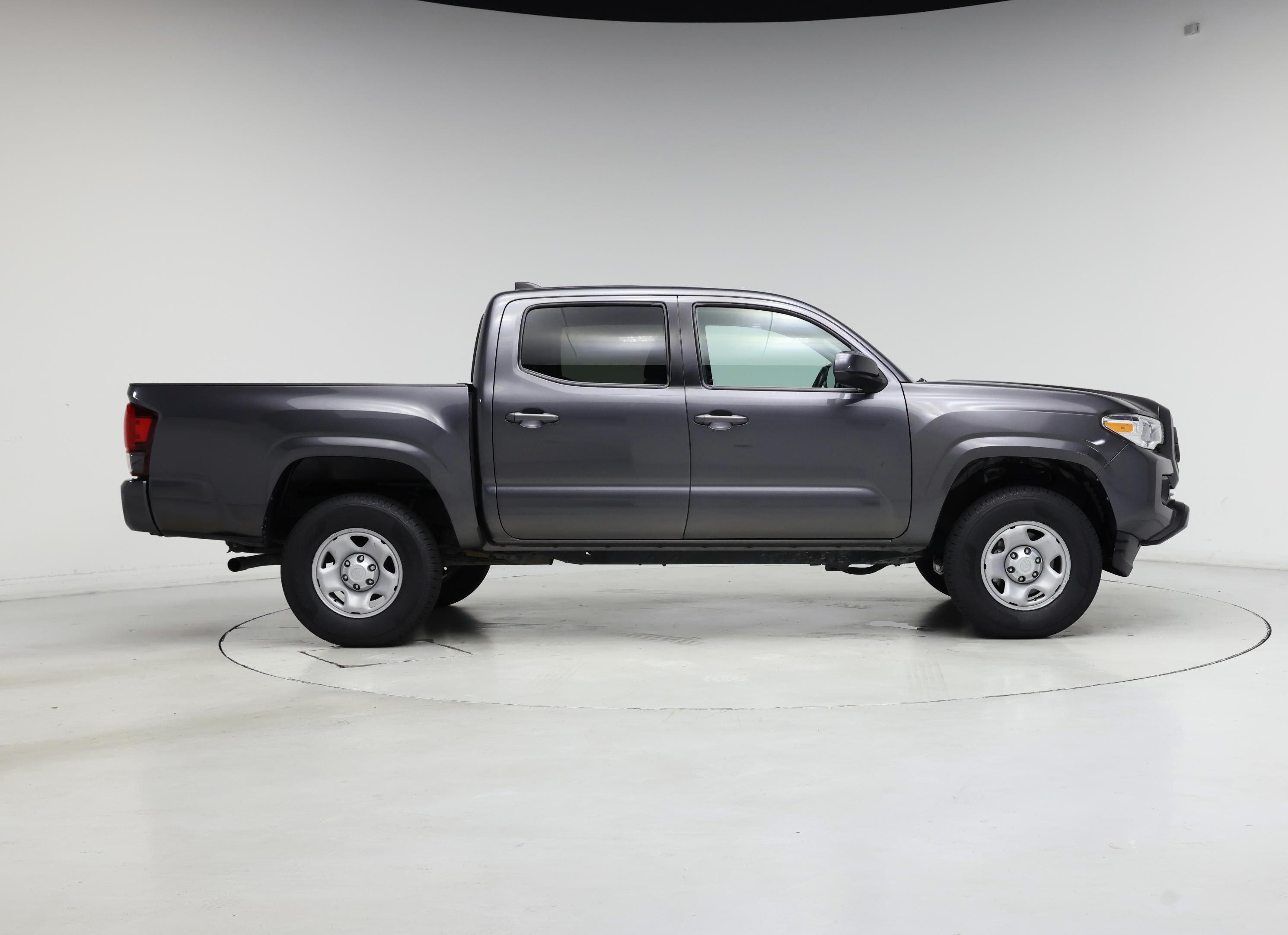 Thumbnail: 2021 Toyota Tacoma - 7