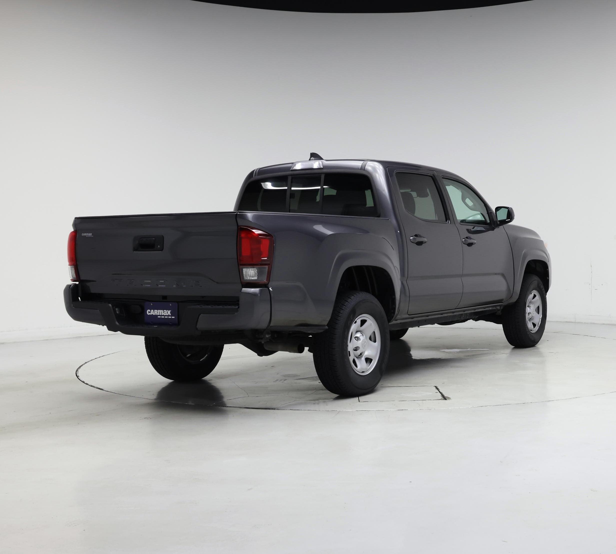 Thumbnail: 2021 Toyota Tacoma - 8