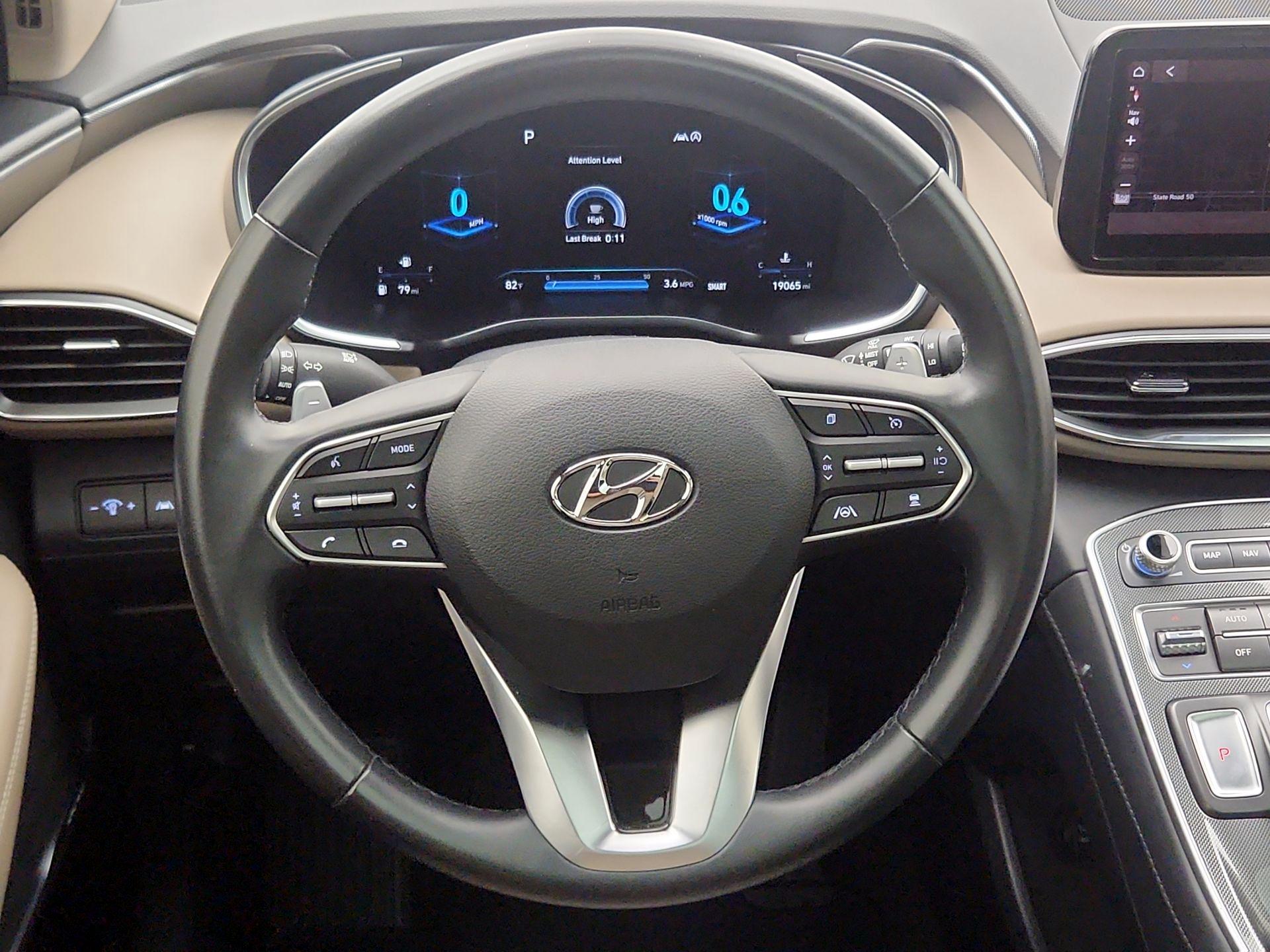 Thumbnail: 2022 Hyundai Santa Fe - 10