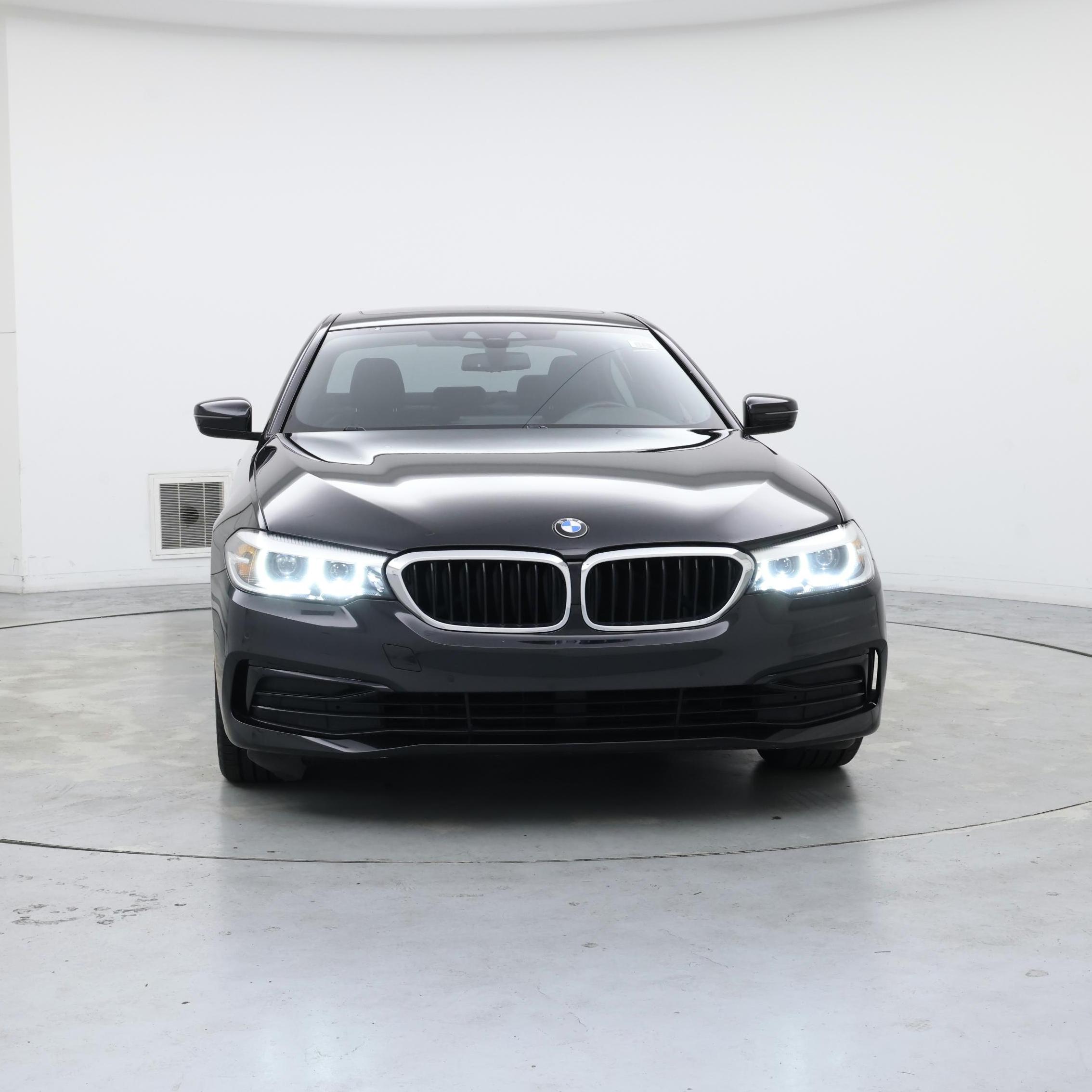 Thumbnail: 2019 BMW 5 Series - 5
