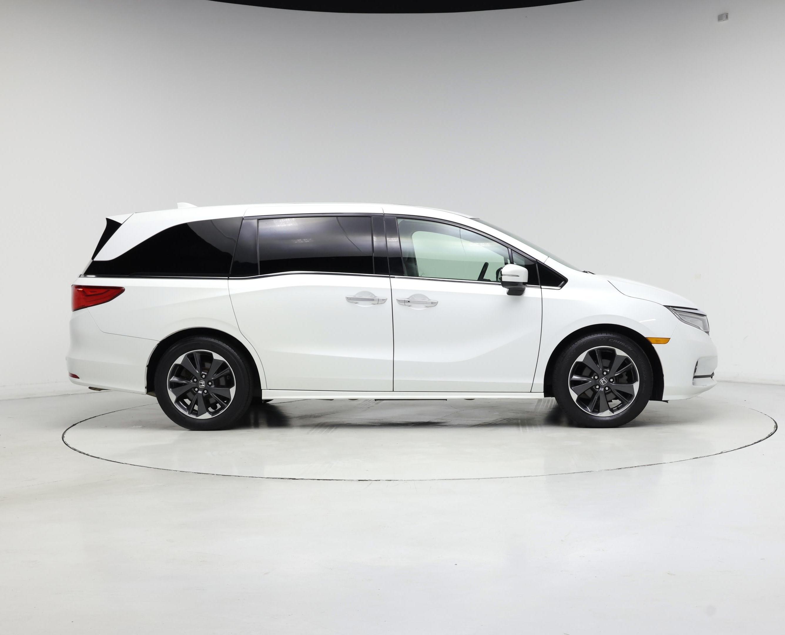 Thumbnail: 2022 Honda Odyssey - 7