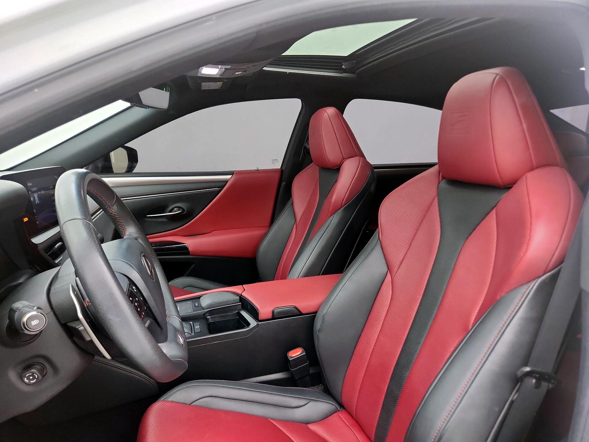 Thumbnail: 2022 Lexus ES - 19