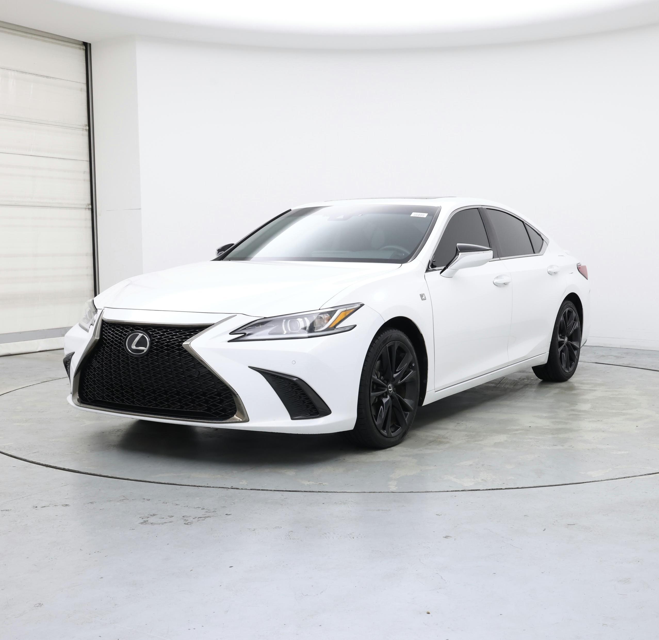 Thumbnail: 2022 Lexus ES - 4