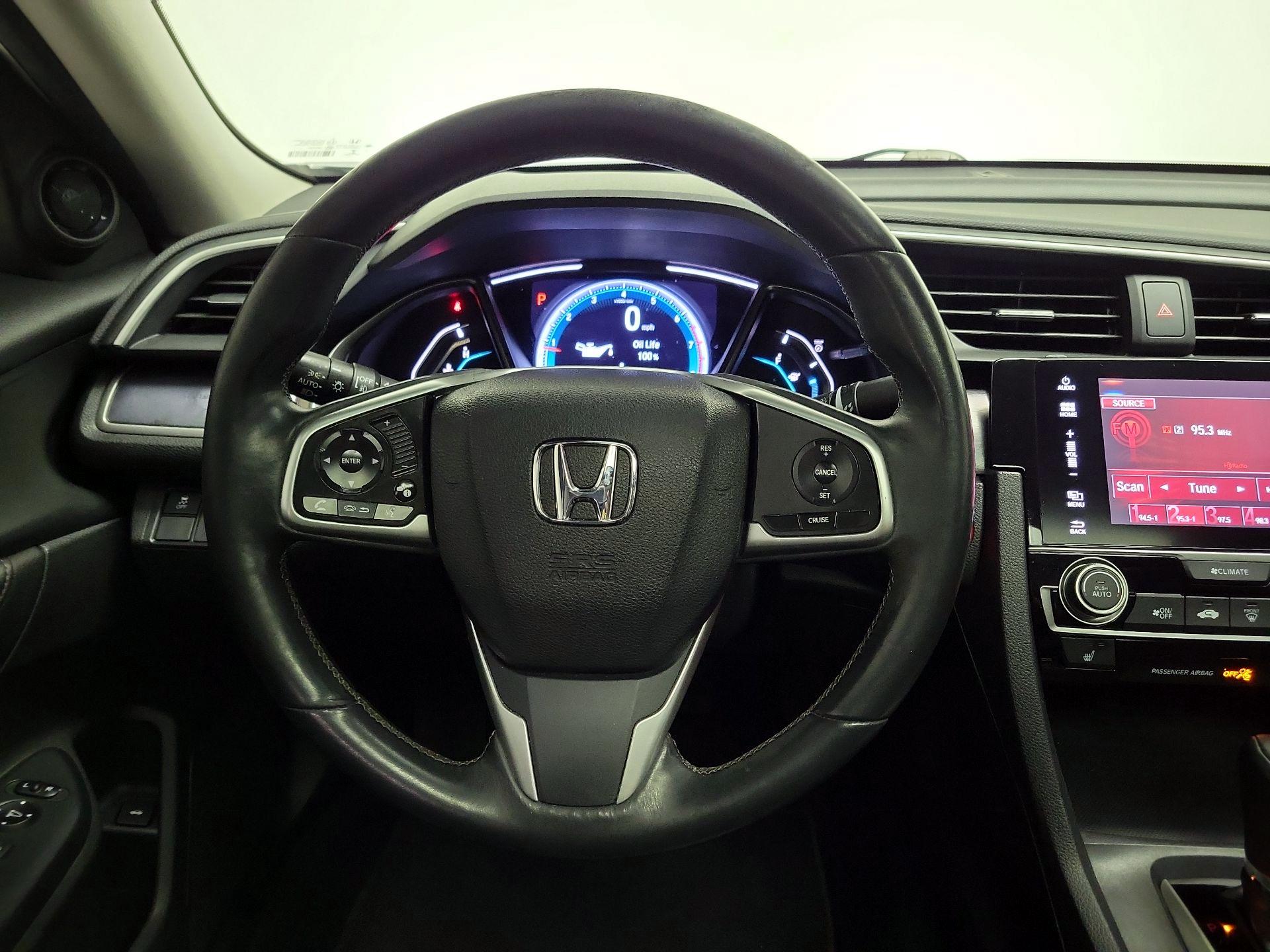 Thumbnail: 2017 Honda Civic - 10