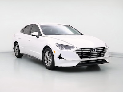 White 2023 Hyundai Sonata SE