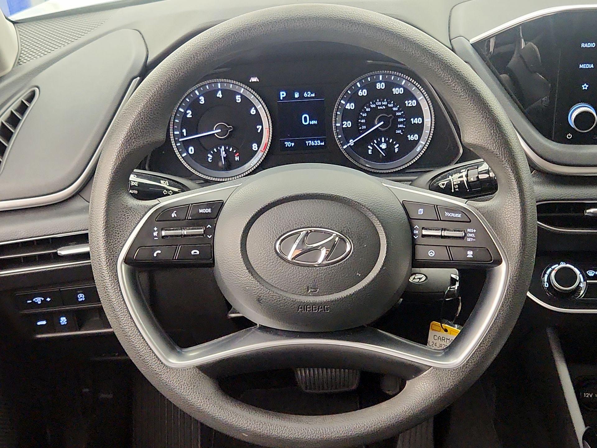 Thumbnail: 2023 Hyundai Sonata - 10
