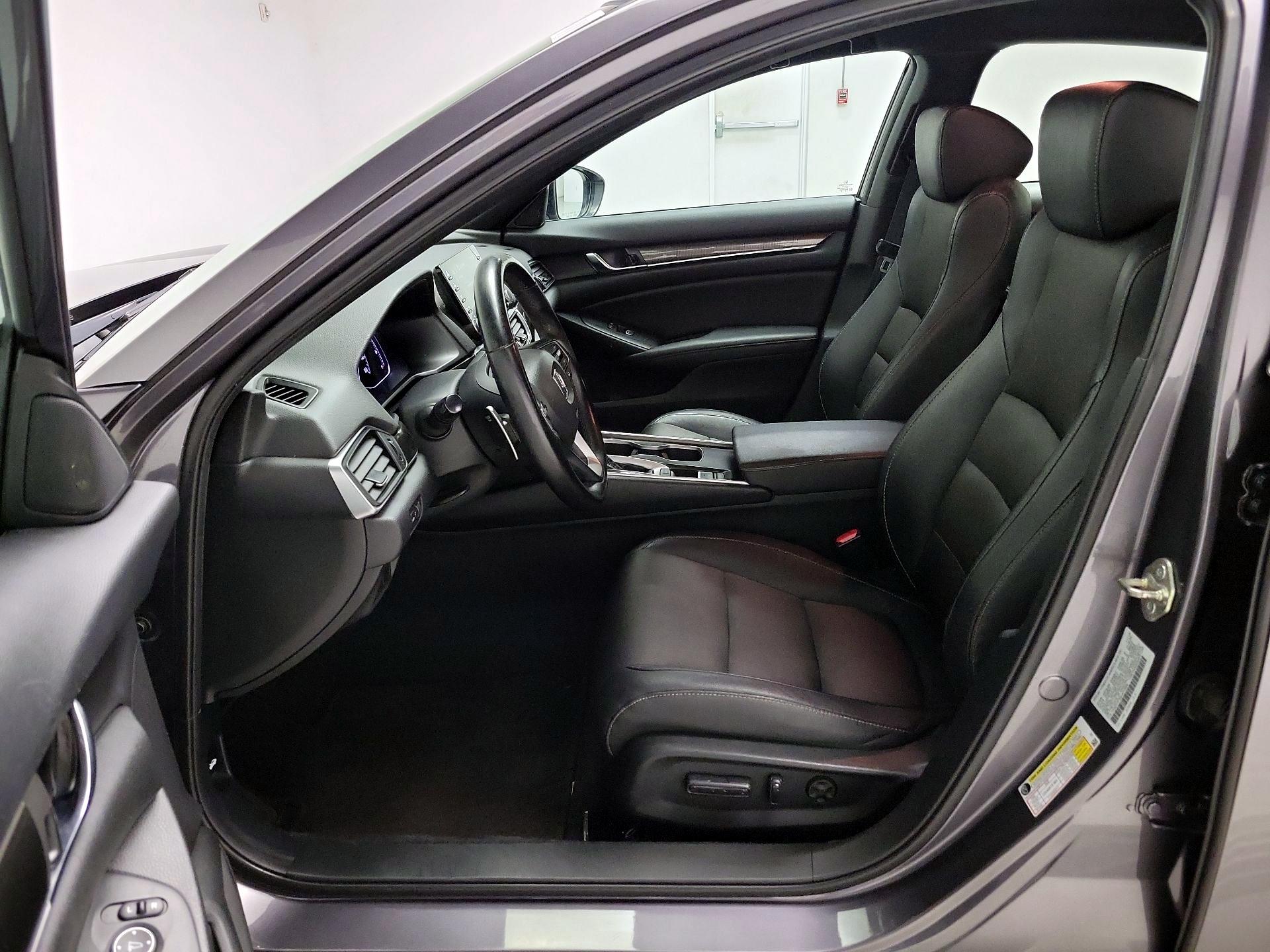 Thumbnail: 2019 Honda Accord - 11