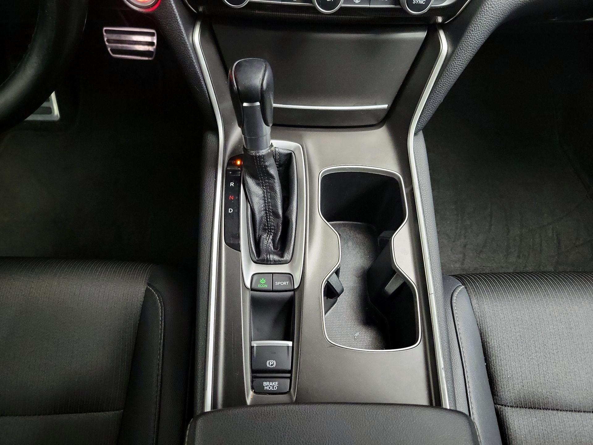 Thumbnail: 2019 Honda Accord - 17