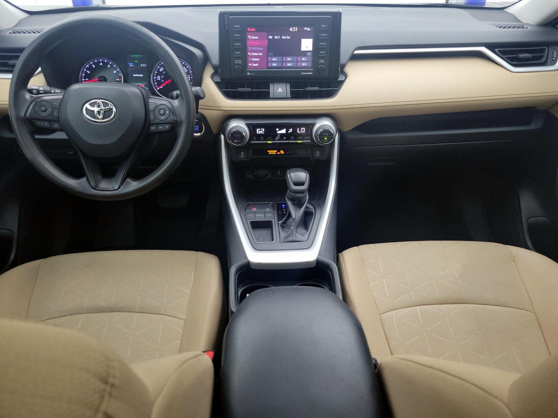 Thumbnail: 2021 Toyota RAV4 - 9