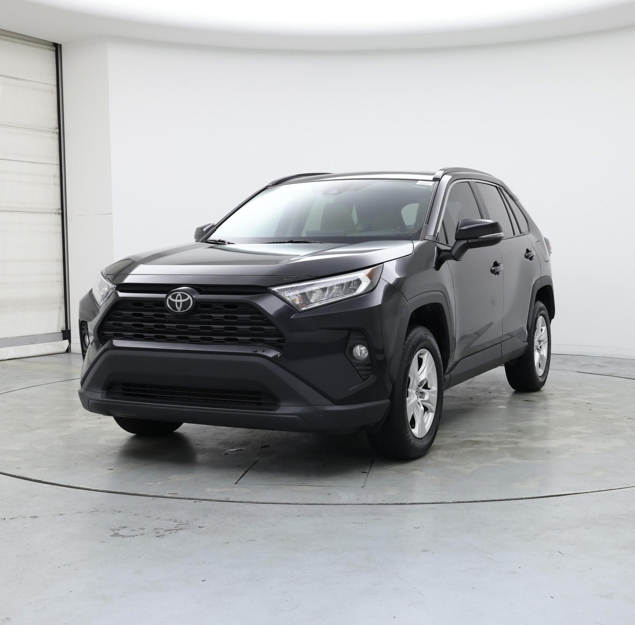 Thumbnail: 2021 Toyota RAV4 - 4