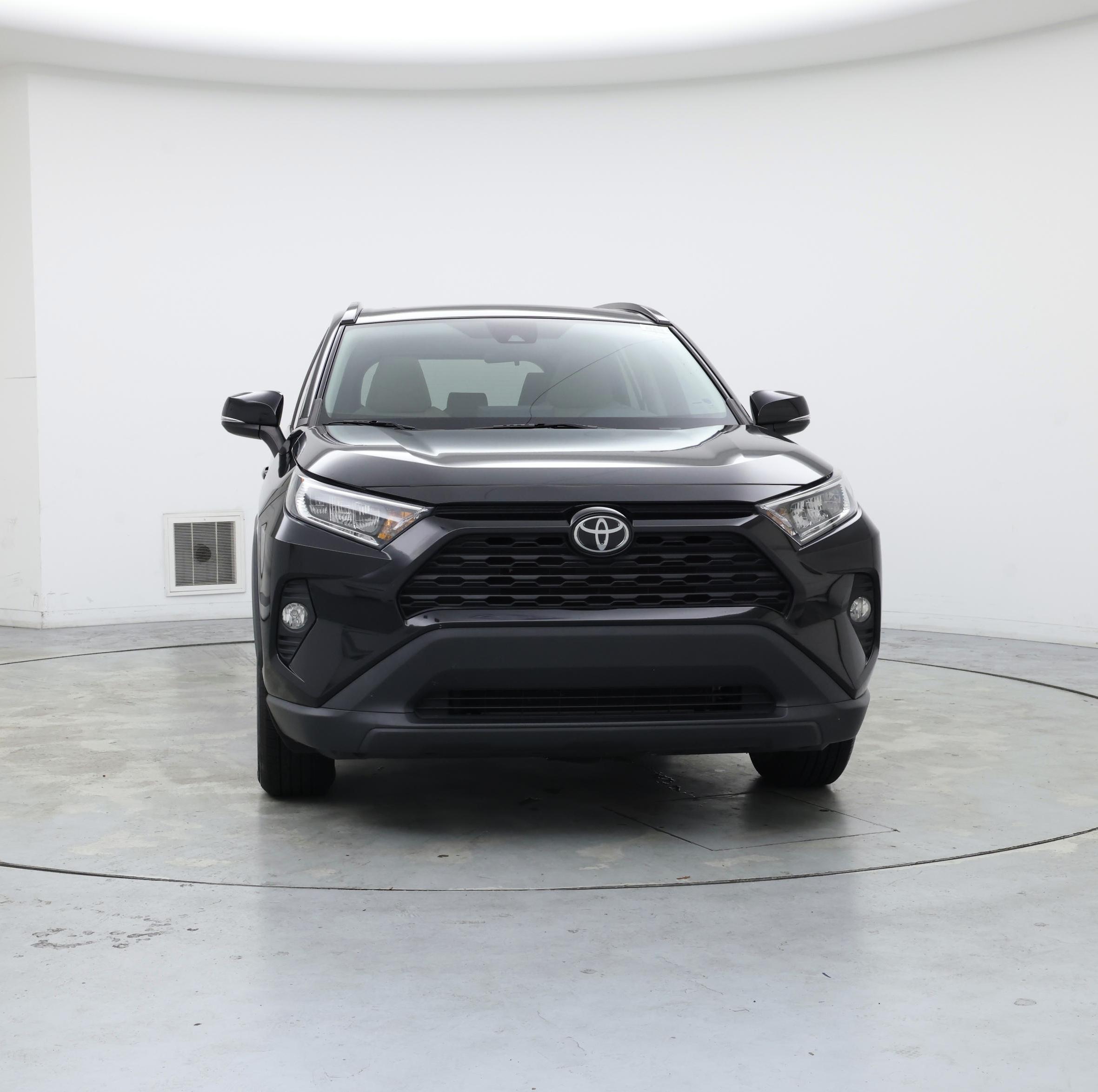 Thumbnail: 2021 Toyota RAV4 - 5
