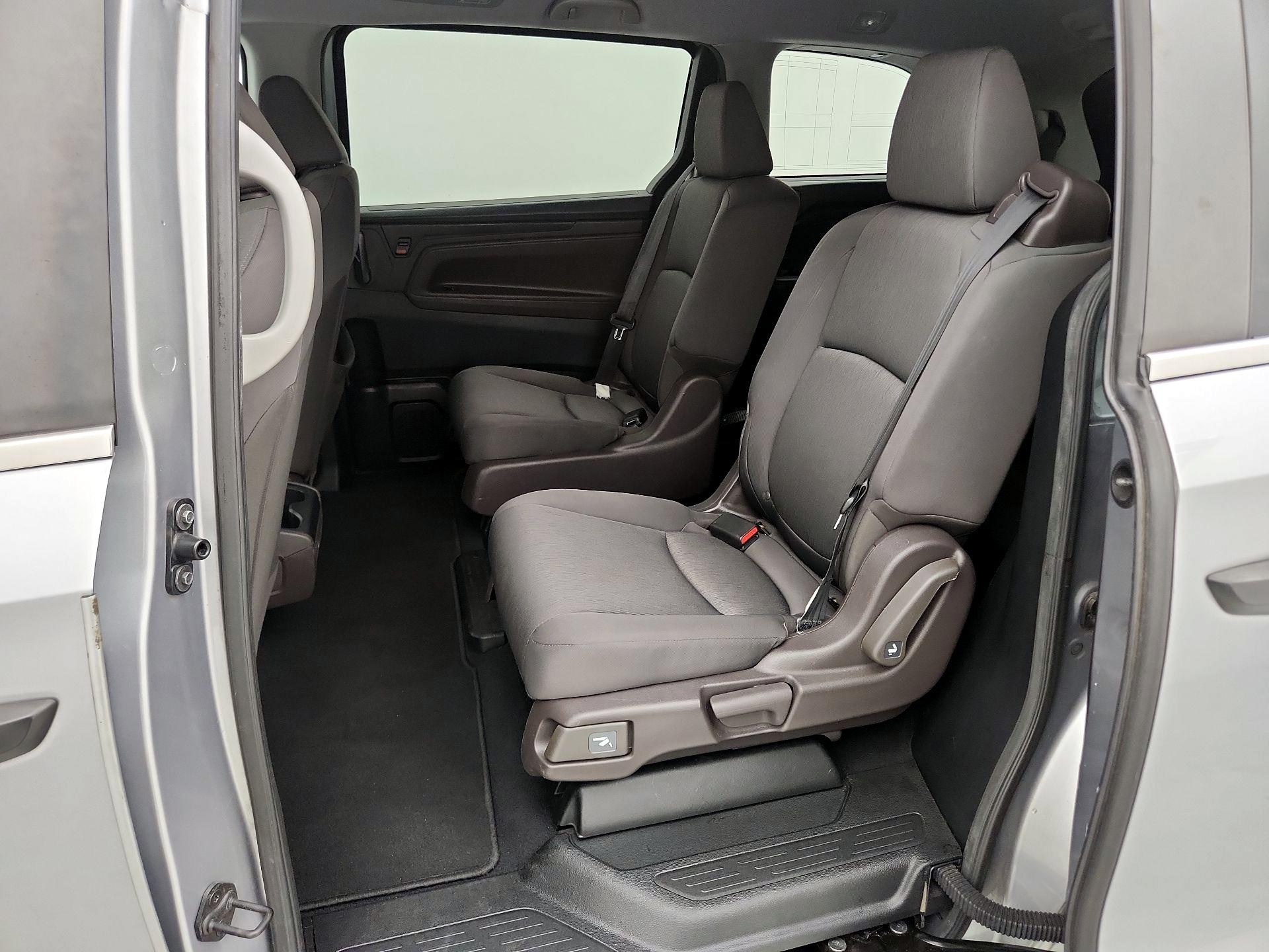 Thumbnail: 2020 Honda Odyssey - 19