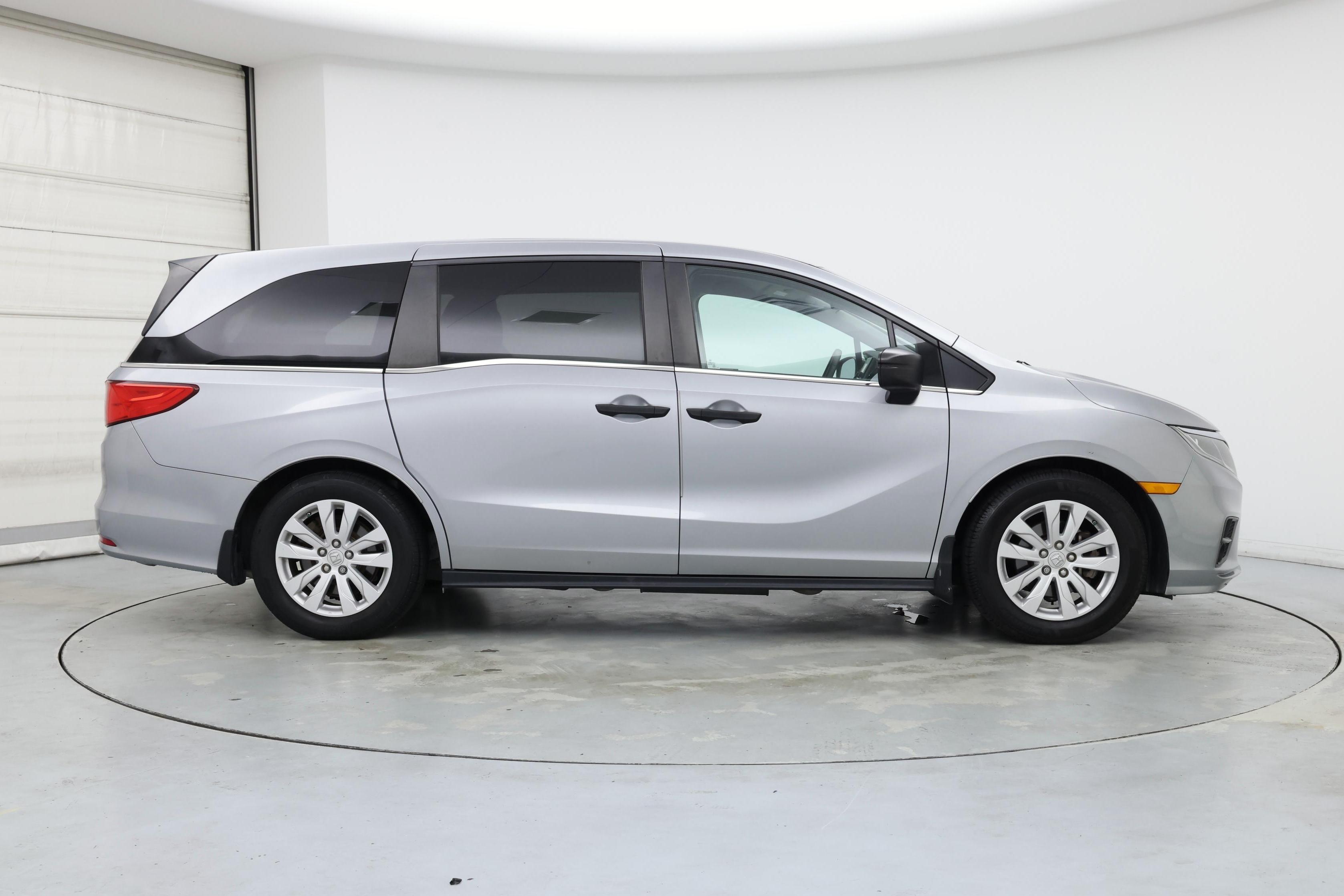 Thumbnail: 2020 Honda Odyssey - 7