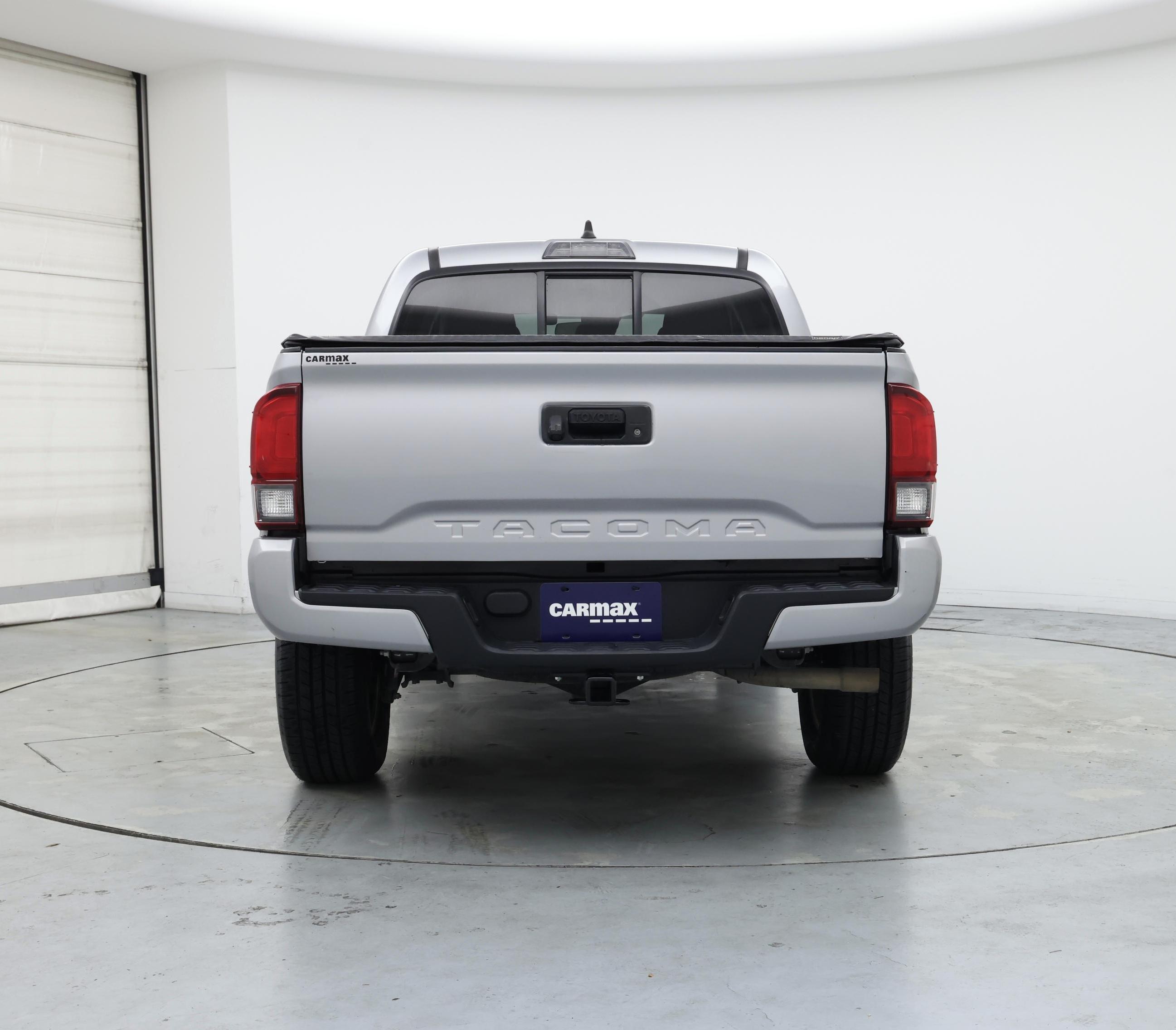 Thumbnail: 2021 Toyota Tacoma - 6