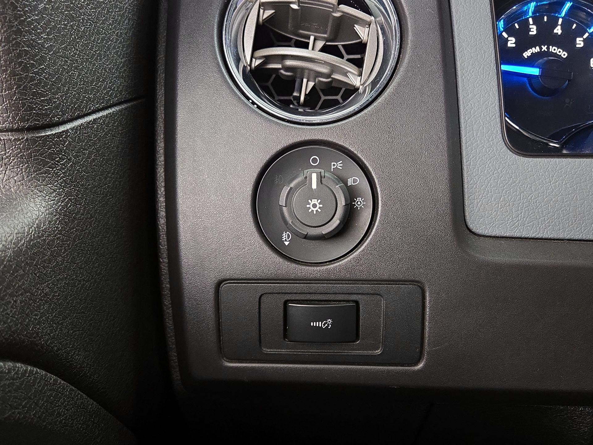 Thumbnail: 2013 Ford F-150 - 13