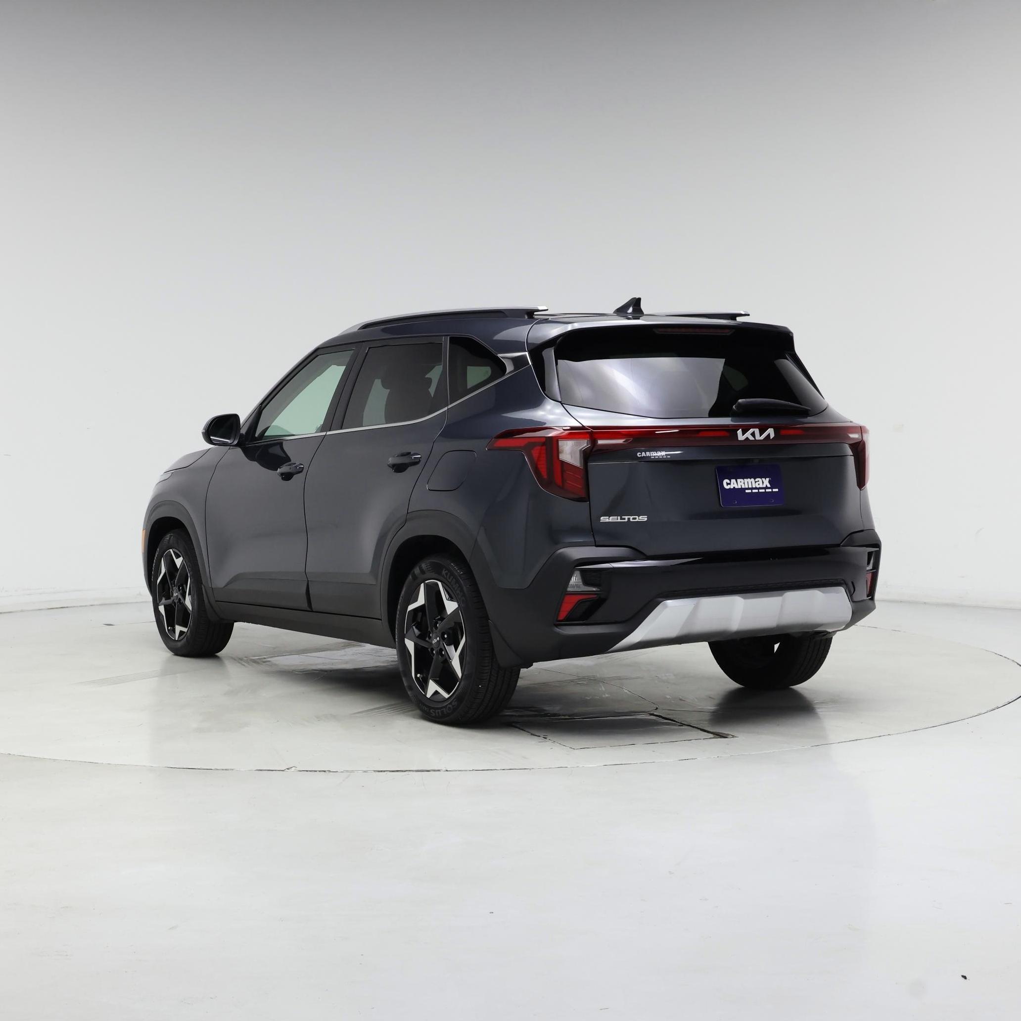 Thumbnail: 2024 Kia Seltos - 2