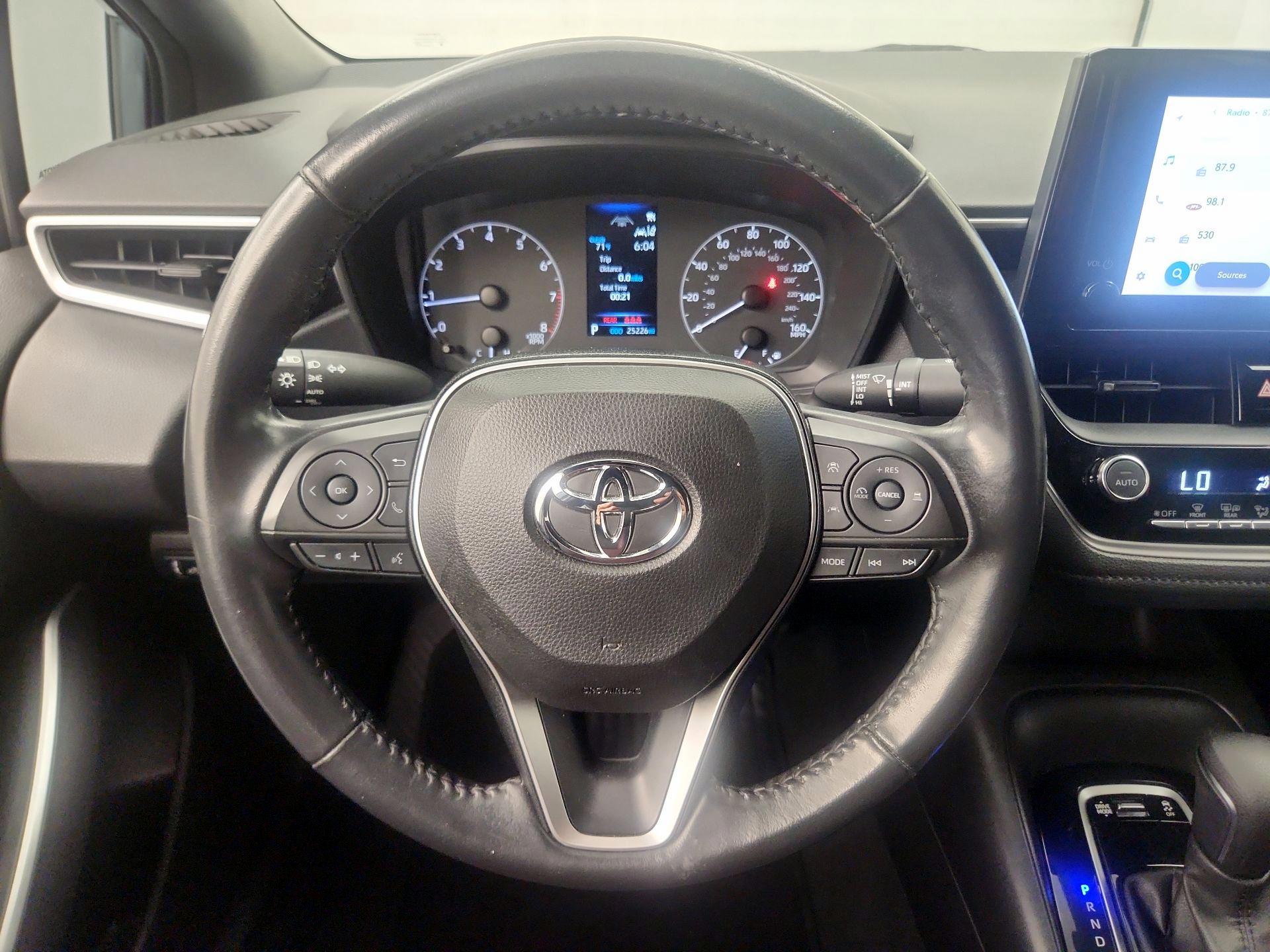 Thumbnail: 2023 Toyota Corolla - 10