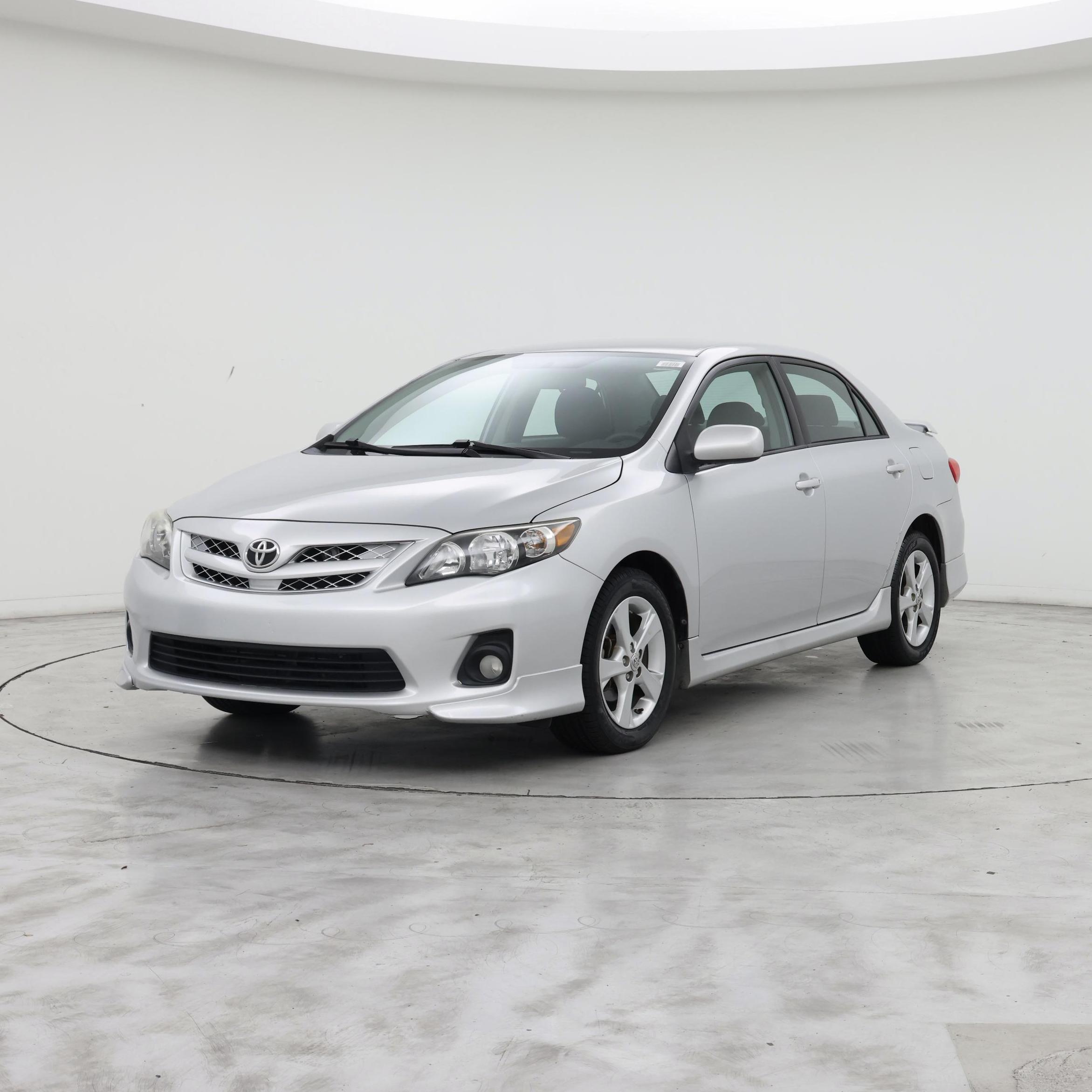 Thumbnail: 2013 Toyota Corolla - 4