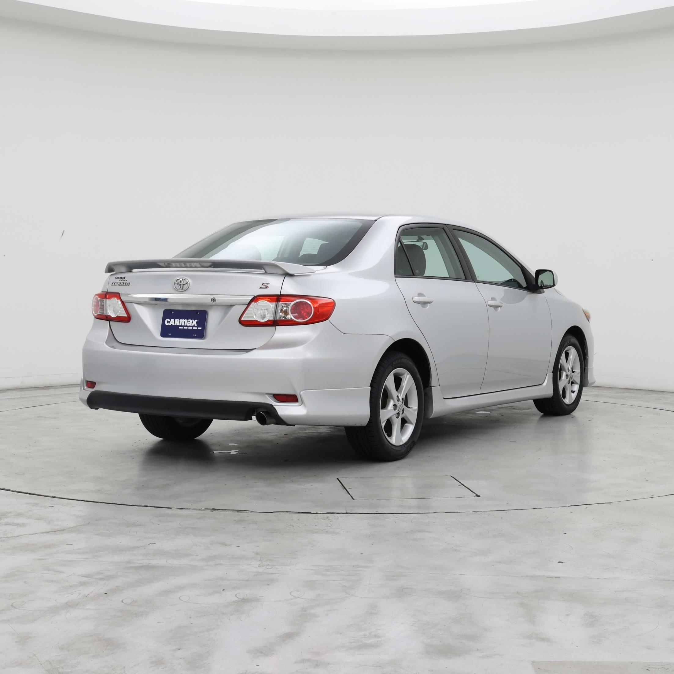 Thumbnail: 2013 Toyota Corolla - 8