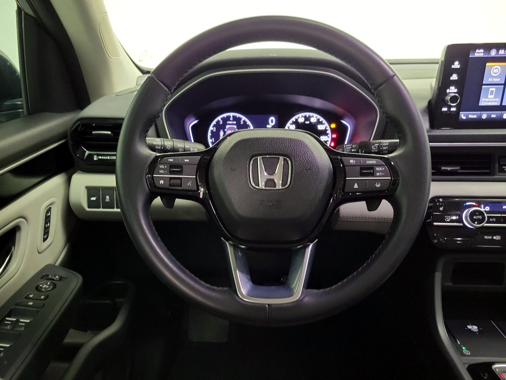 Thumbnail: 2023 Honda Pilot - 10
