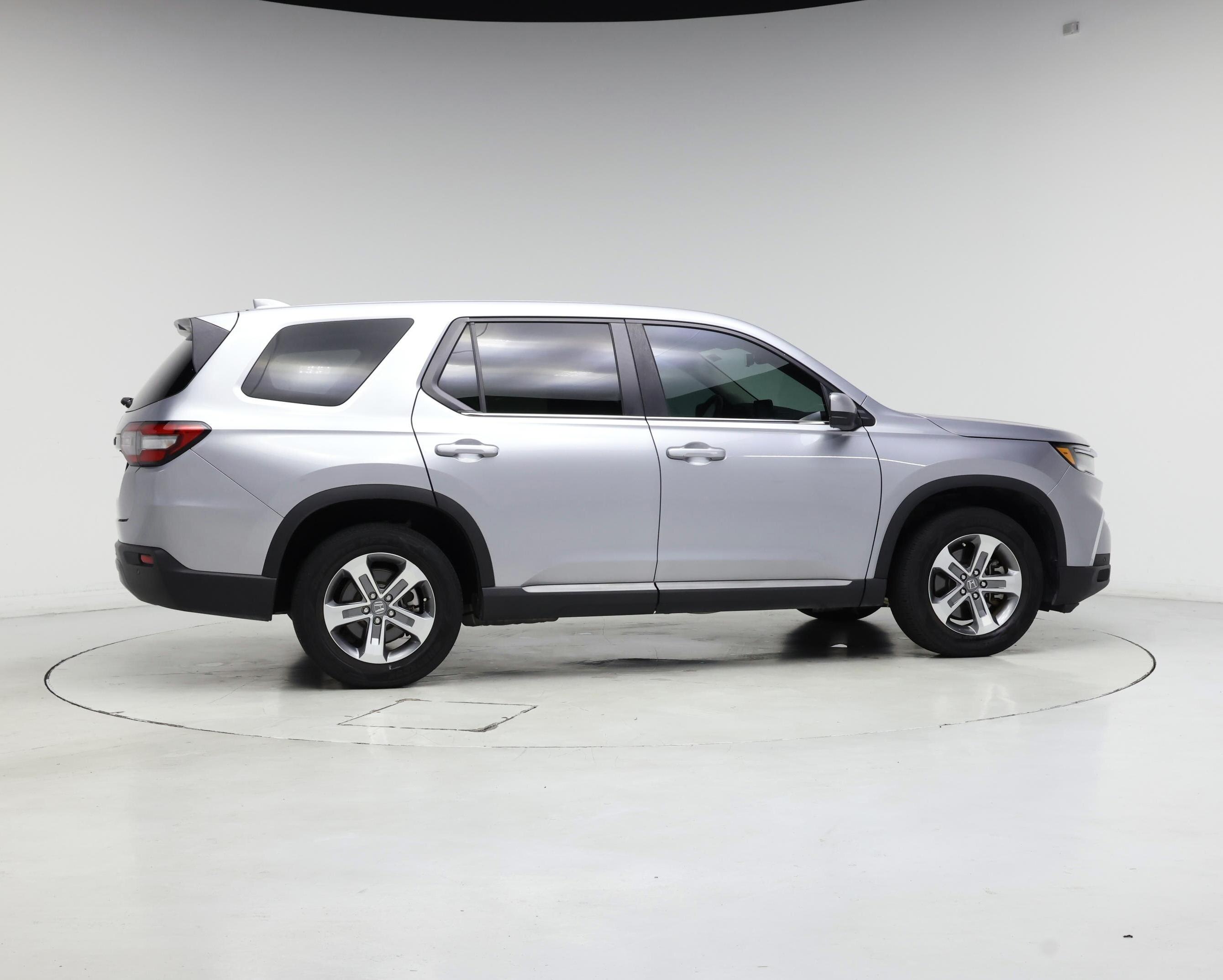 Thumbnail: 2023 Honda Pilot - 7
