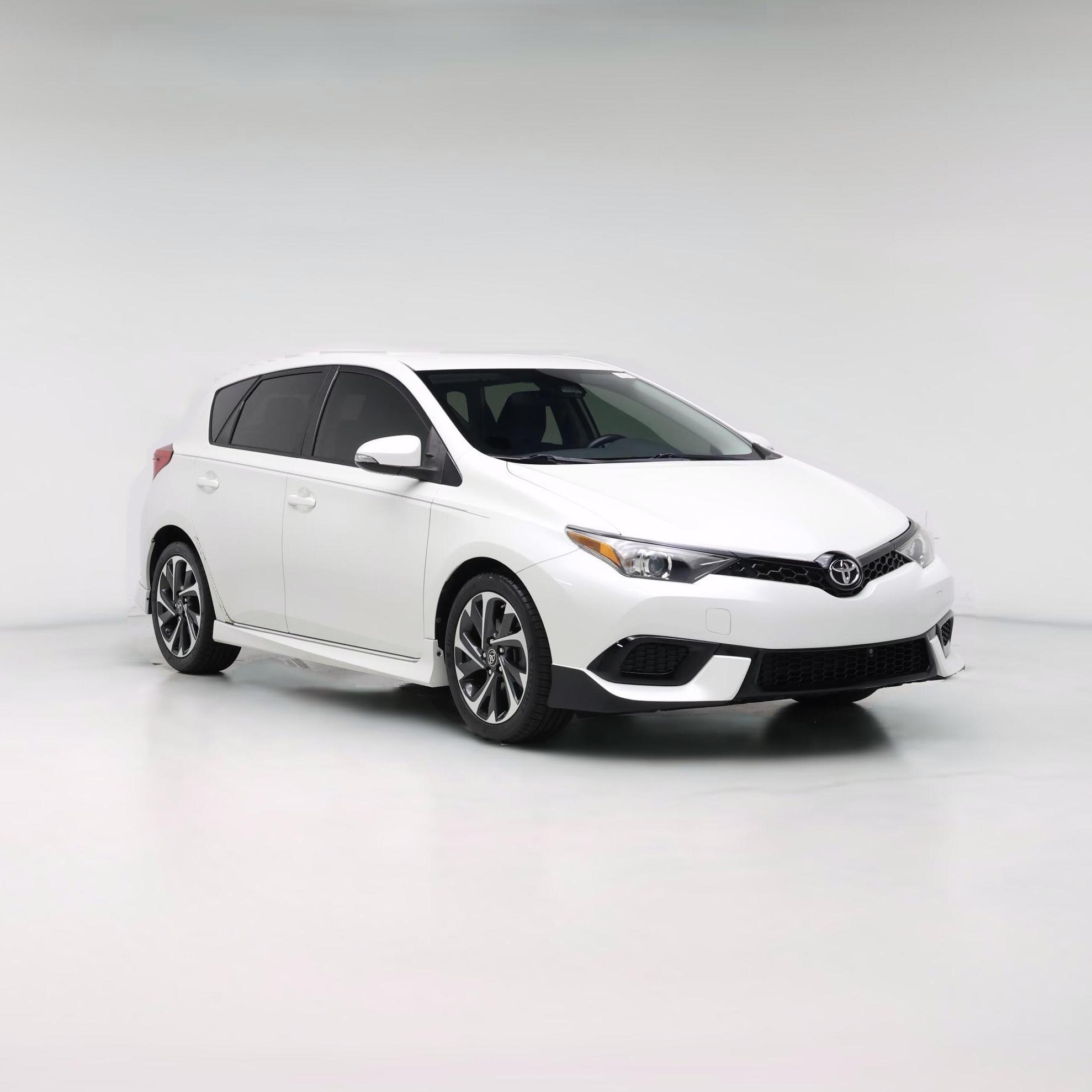 Thumbnail: 2017 Toyota Corolla iM - 1