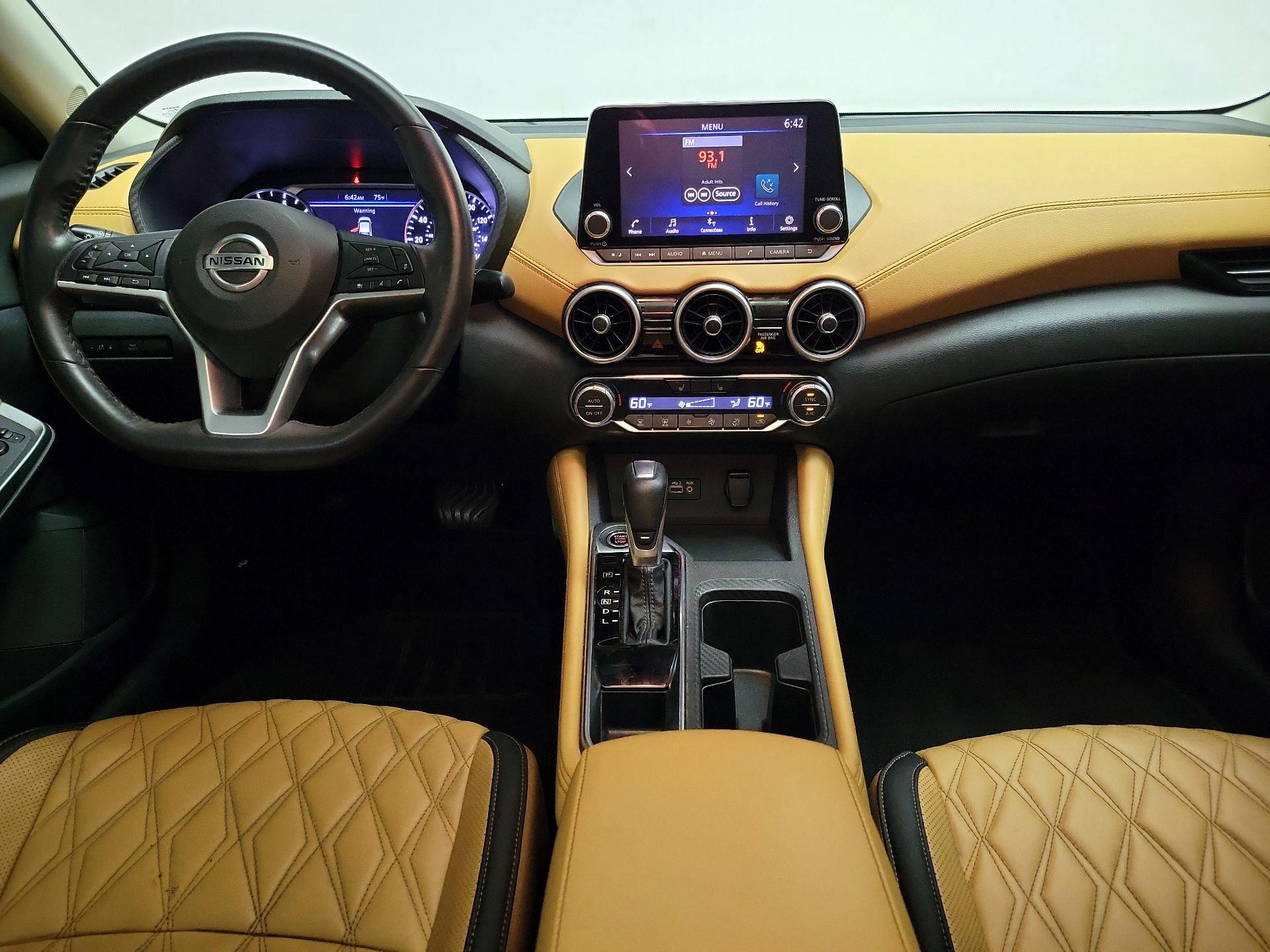 Thumbnail: 2020 Nissan Sentra - 9