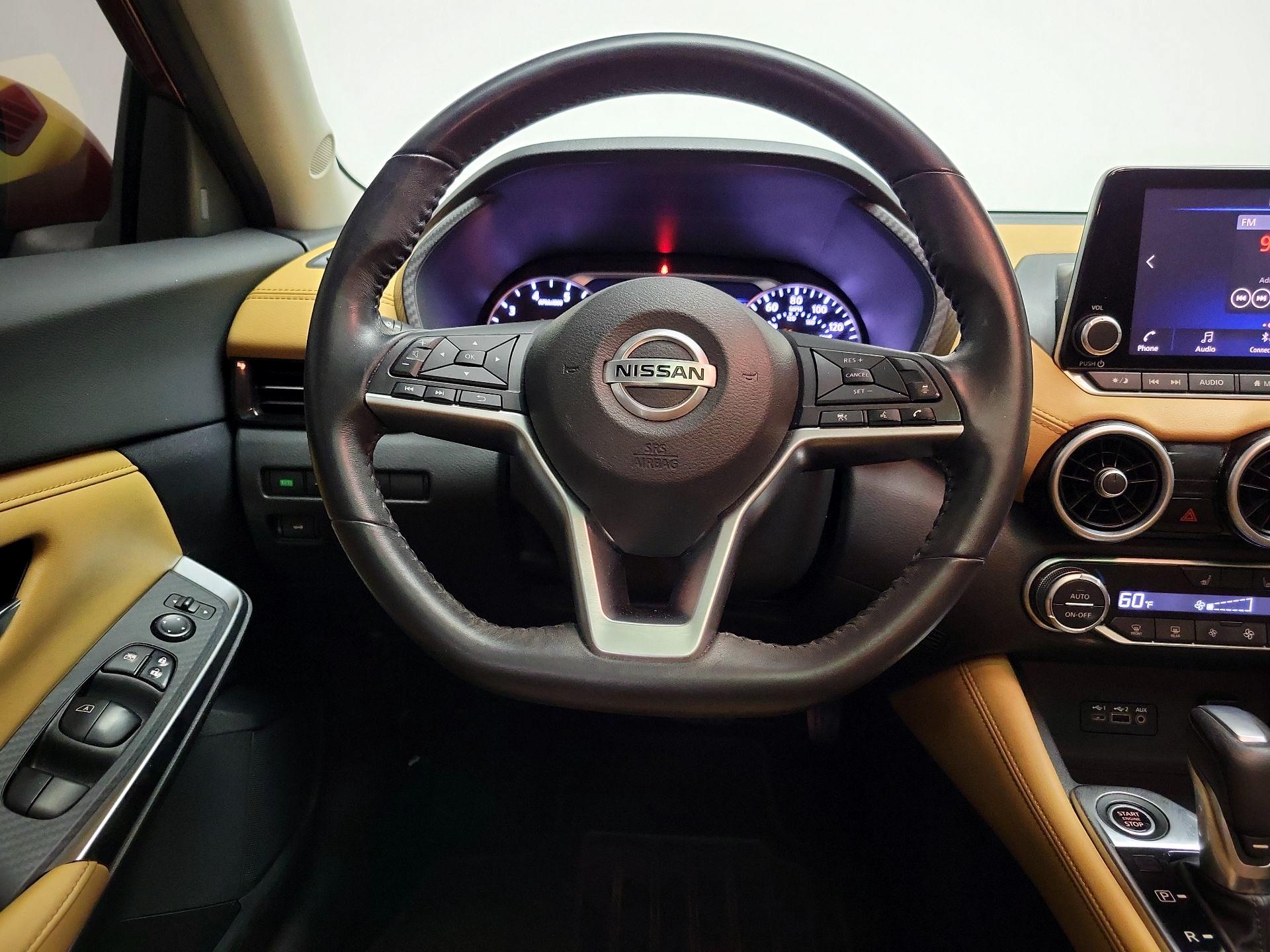 Thumbnail: 2020 Nissan Sentra - 10