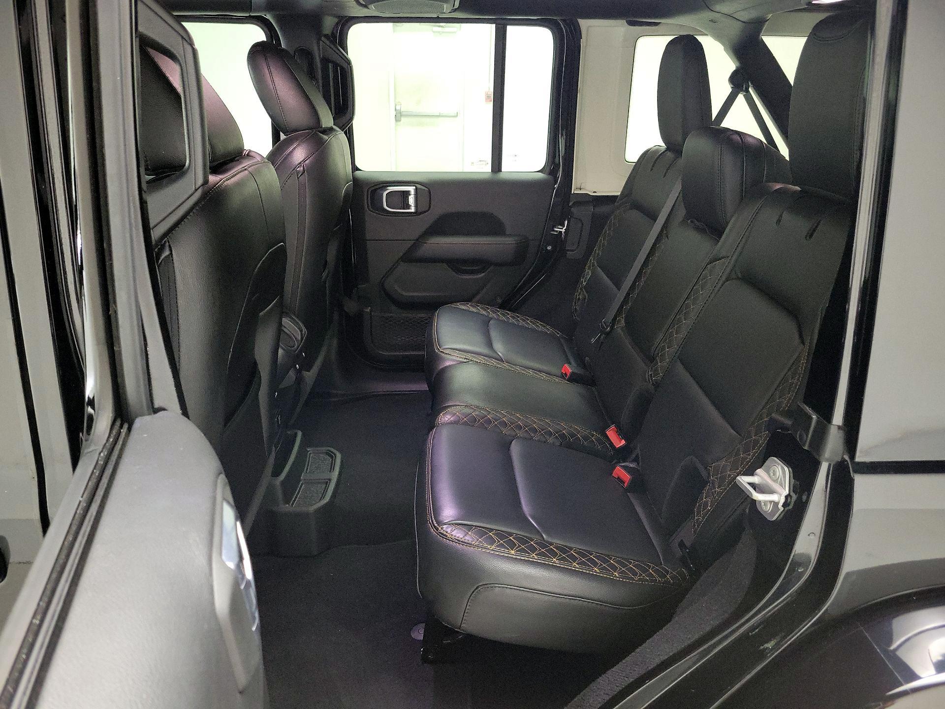 Thumbnail: 2021 Jeep Wrangler - 20