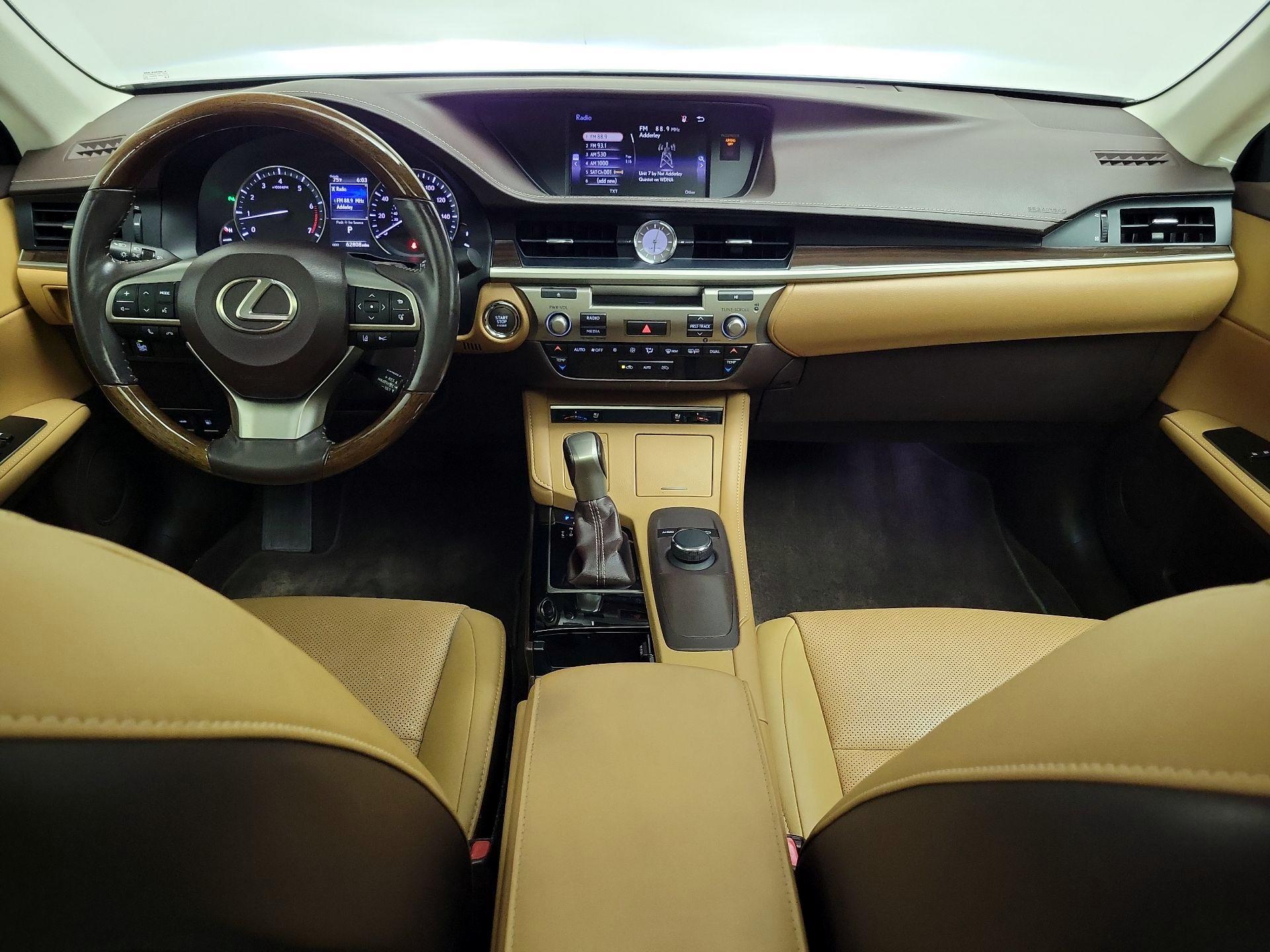 Thumbnail: 2018 Lexus ES - 9