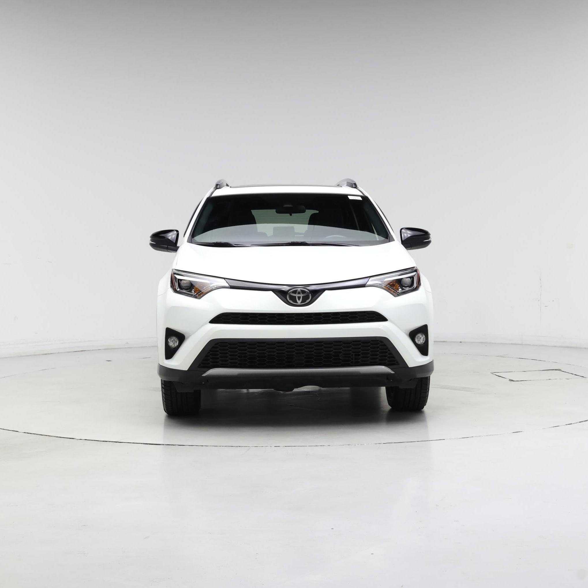 Thumbnail: 2018 Toyota RAV4 - 5