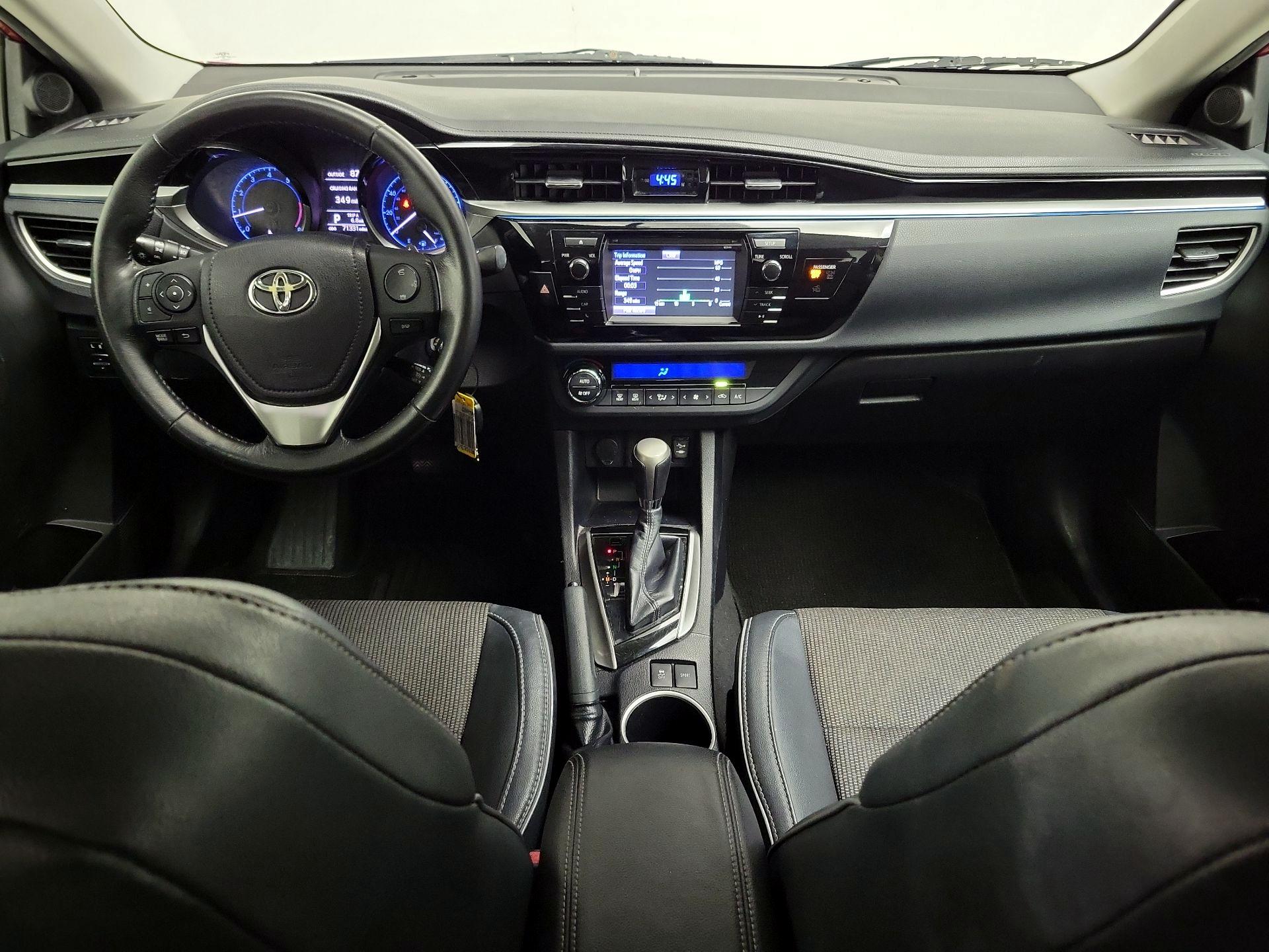 Thumbnail: 2015 Toyota Corolla - 9