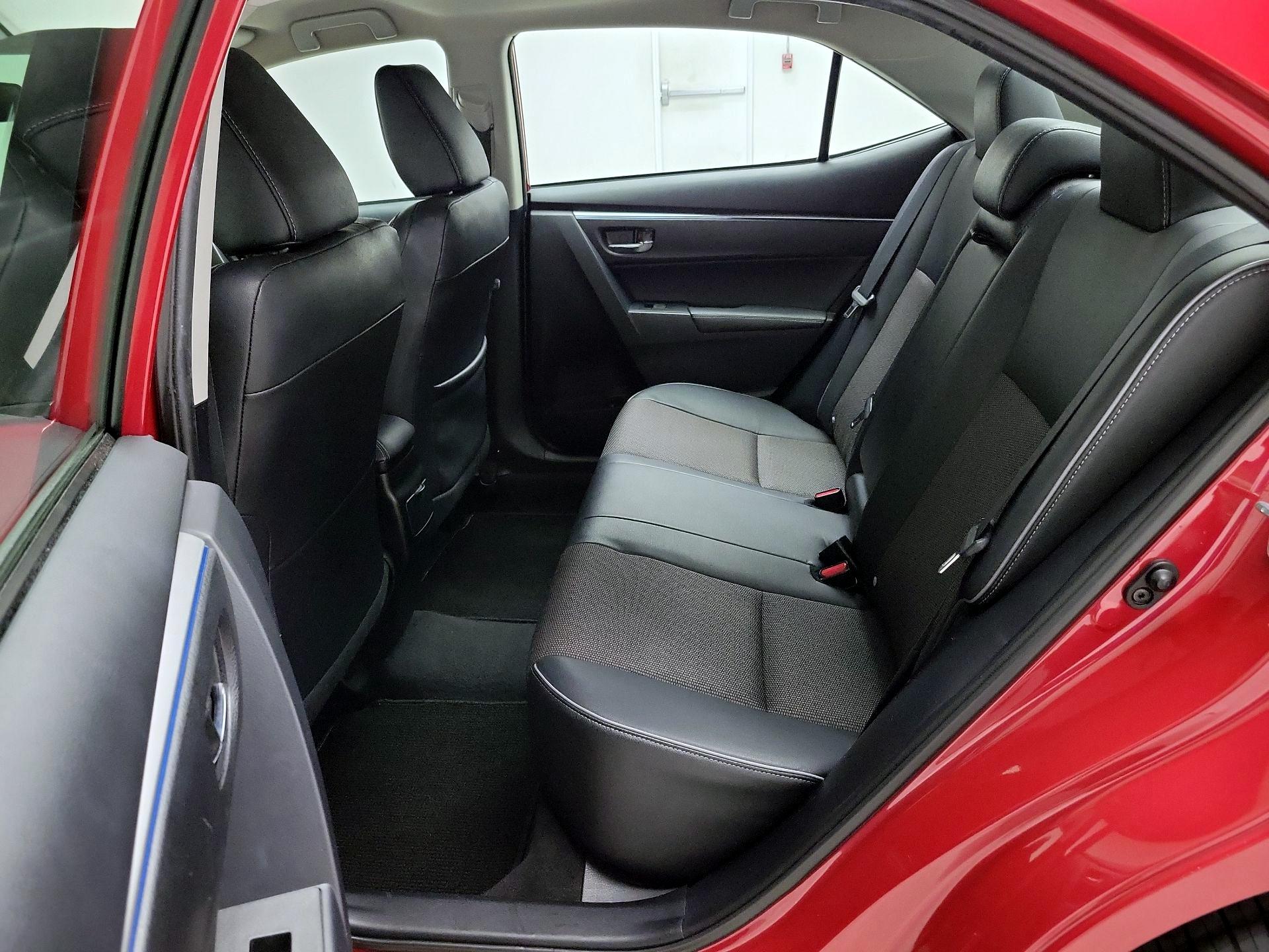 Thumbnail: 2015 Toyota Corolla - 19