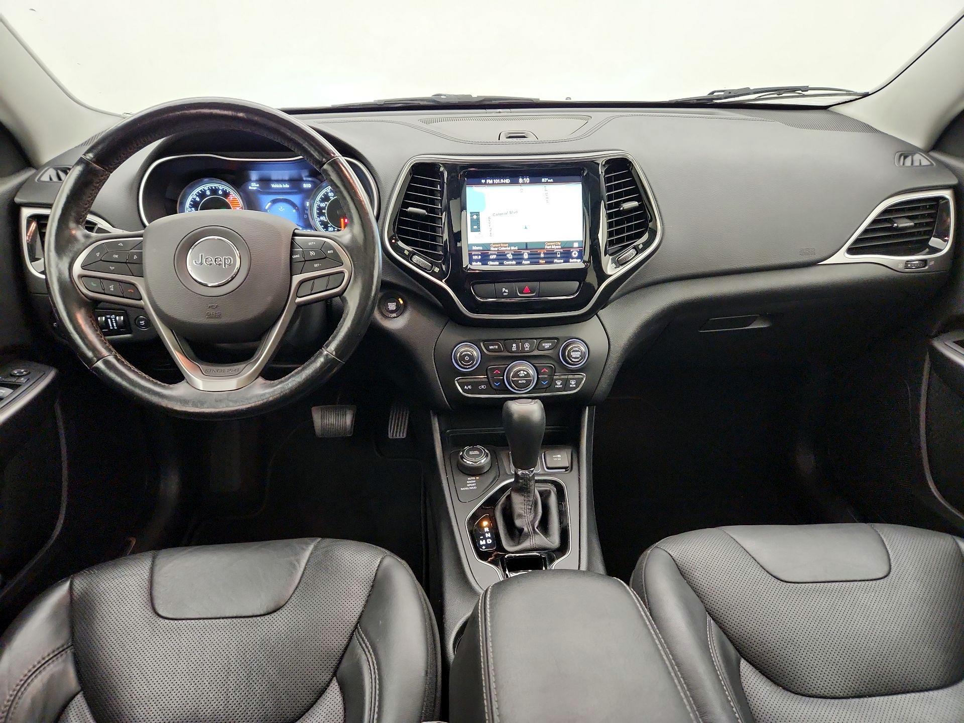 Thumbnail: 2020 Jeep Cherokee - 9