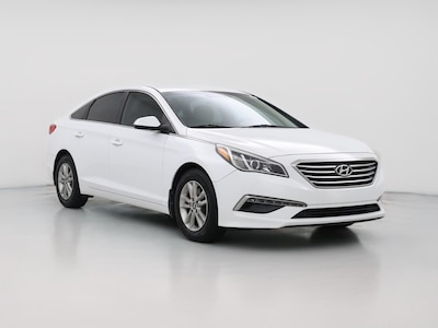 White 2015 Hyundai Sonata SE