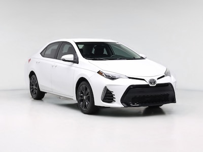 White 2017 Toyota Corolla SE