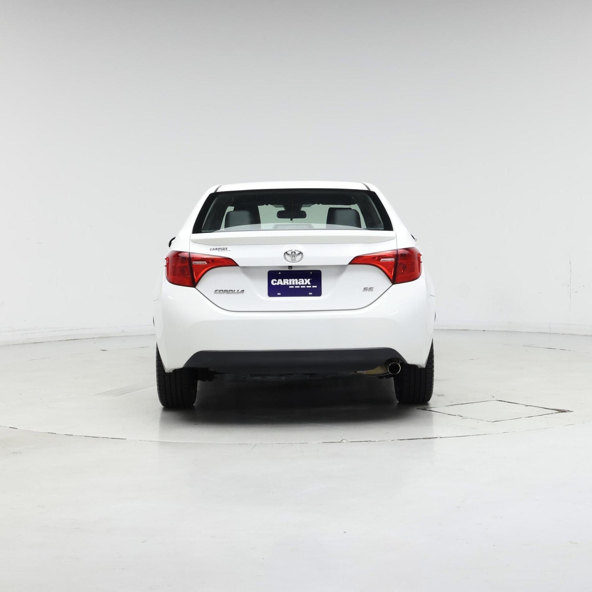 Thumbnail: 2017 Toyota Corolla - 6