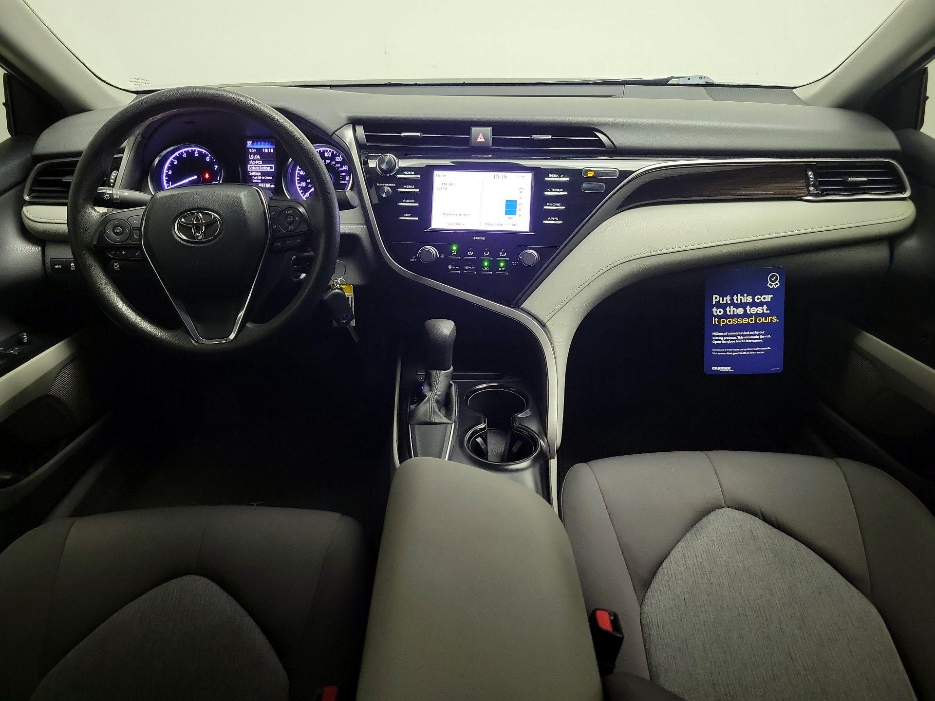Thumbnail: 2020 Toyota Camry - 9