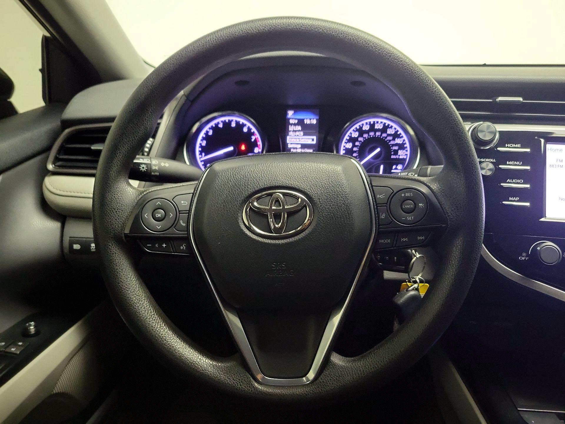 Thumbnail: 2020 Toyota Camry - 10
