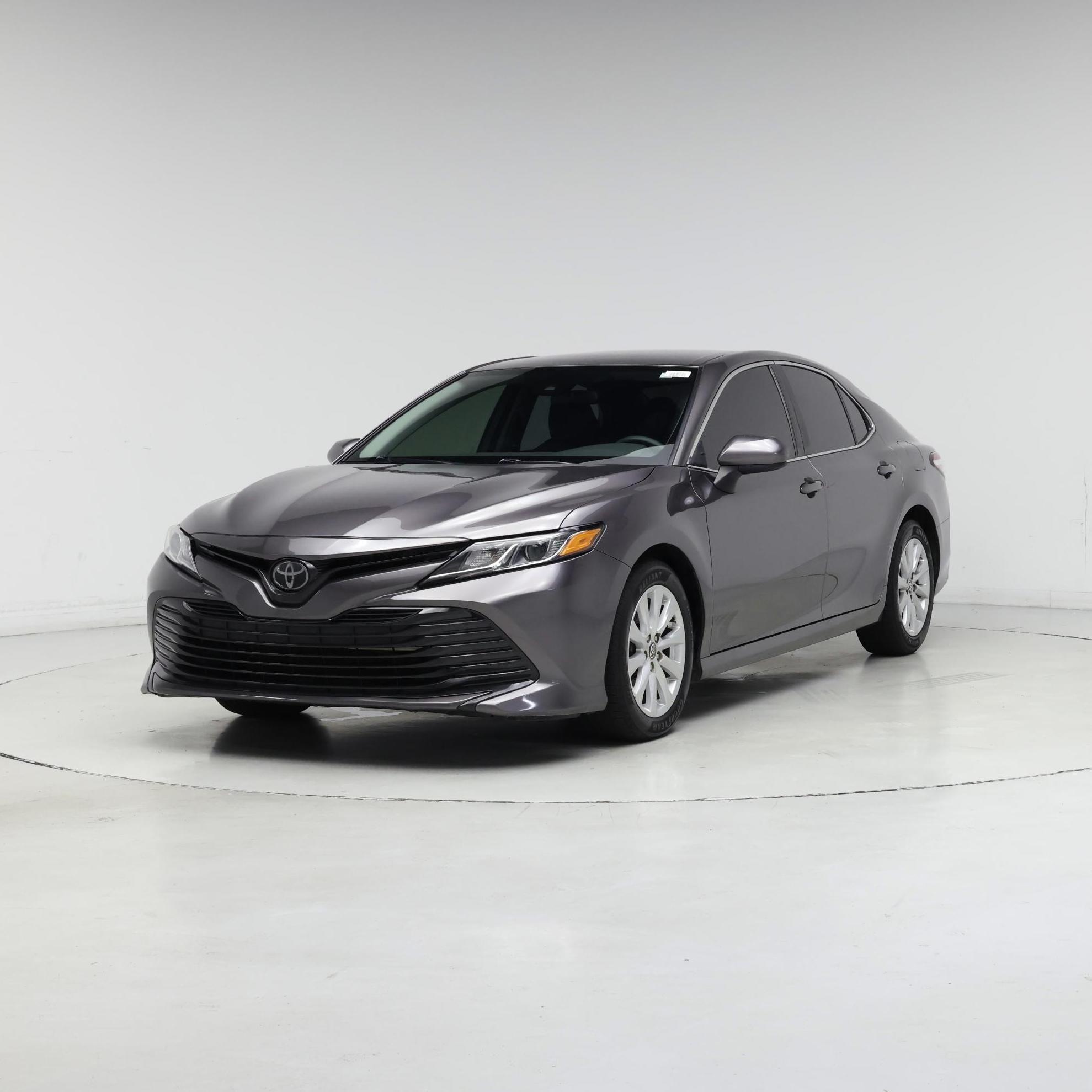Thumbnail: 2020 Toyota Camry - 4