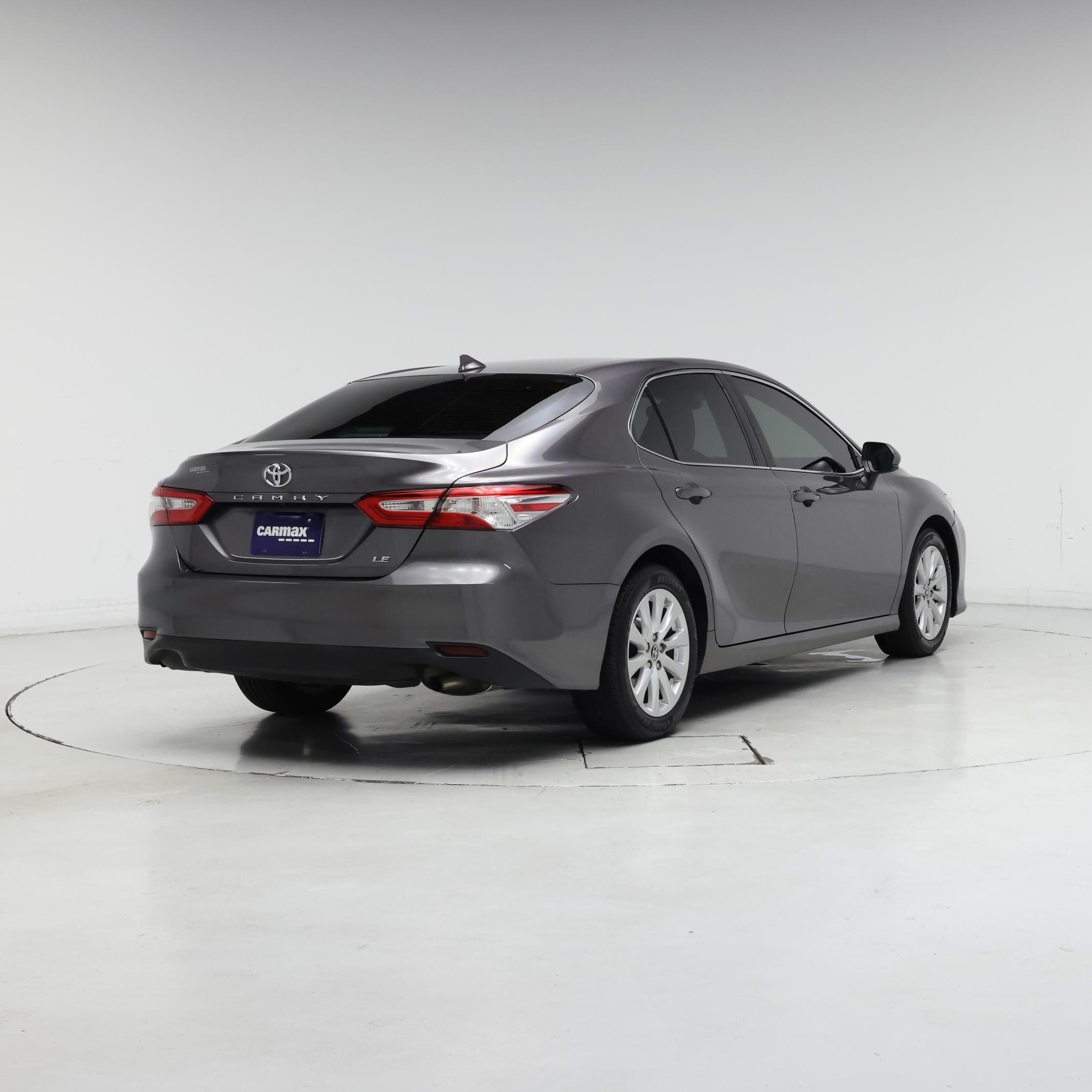Thumbnail: 2020 Toyota Camry - 8